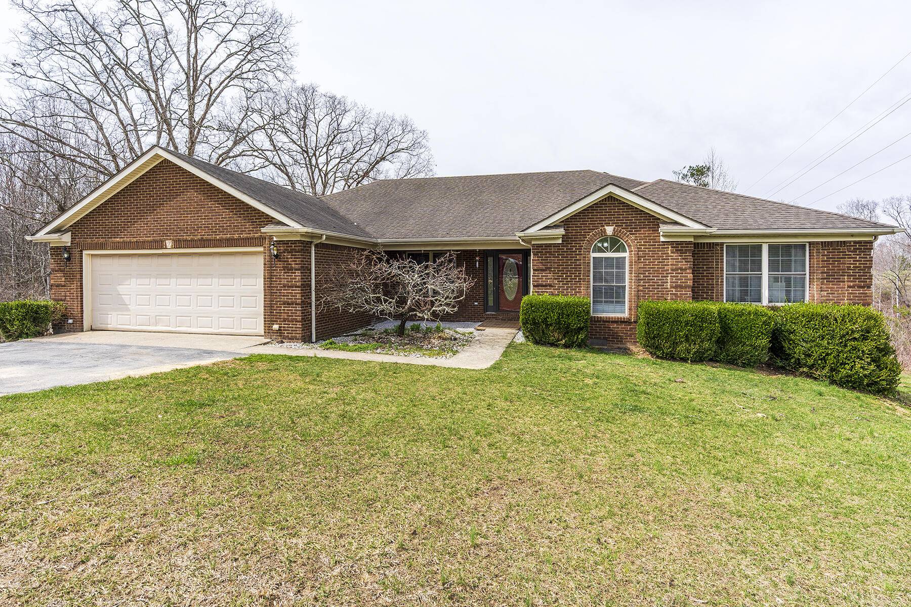 Mckee, KY 40447,304 Lodge Hall Road