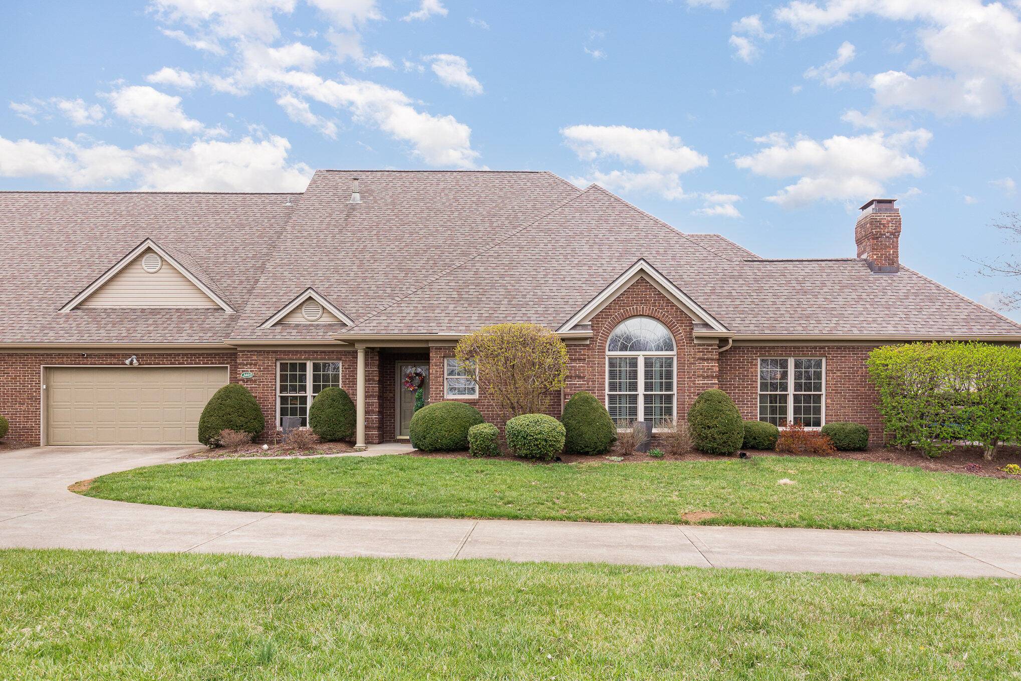 Lexington, KY 40513,1403 Pine Needles Lane