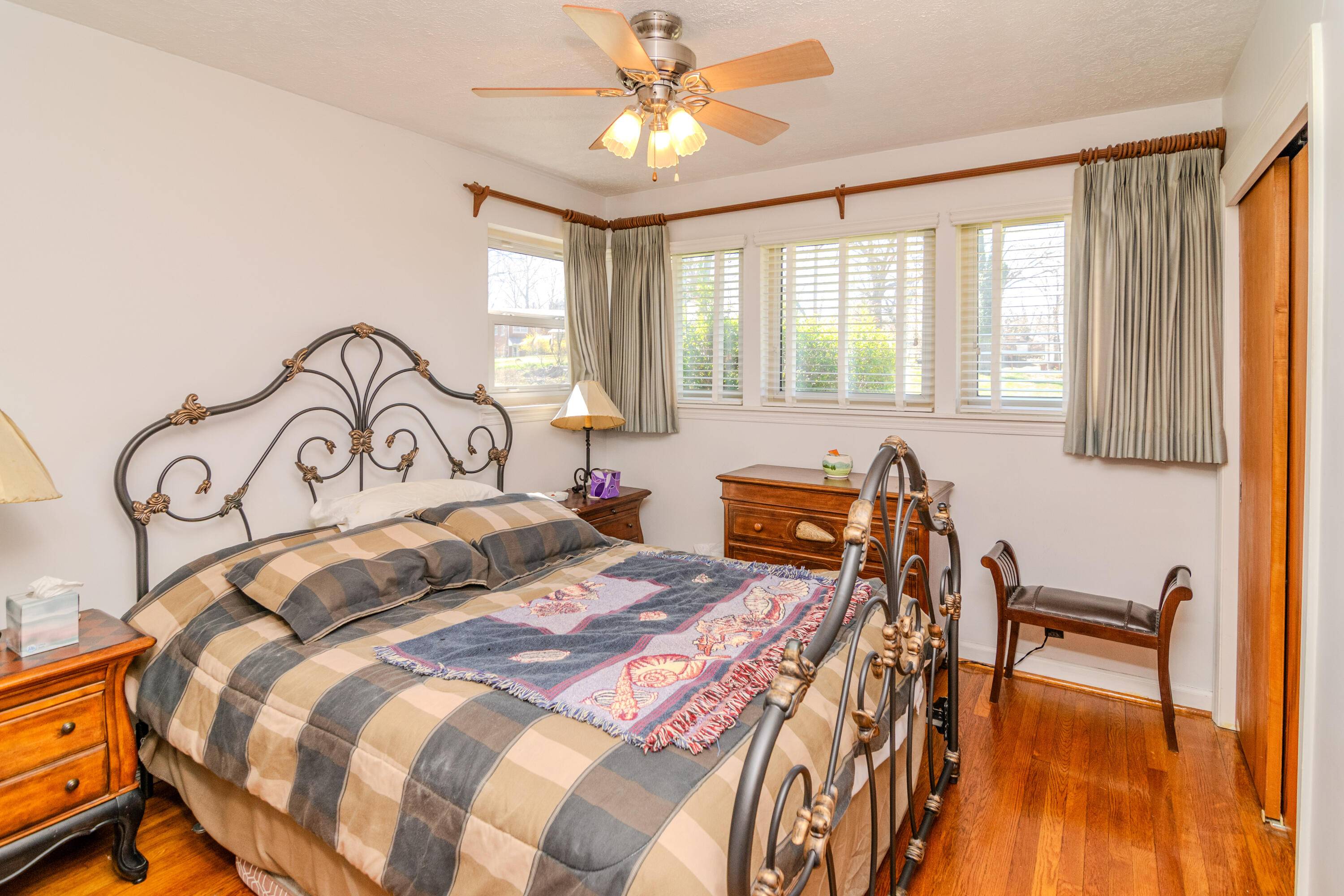 Burnside, KY 42519,906 East Lakeshore Drive