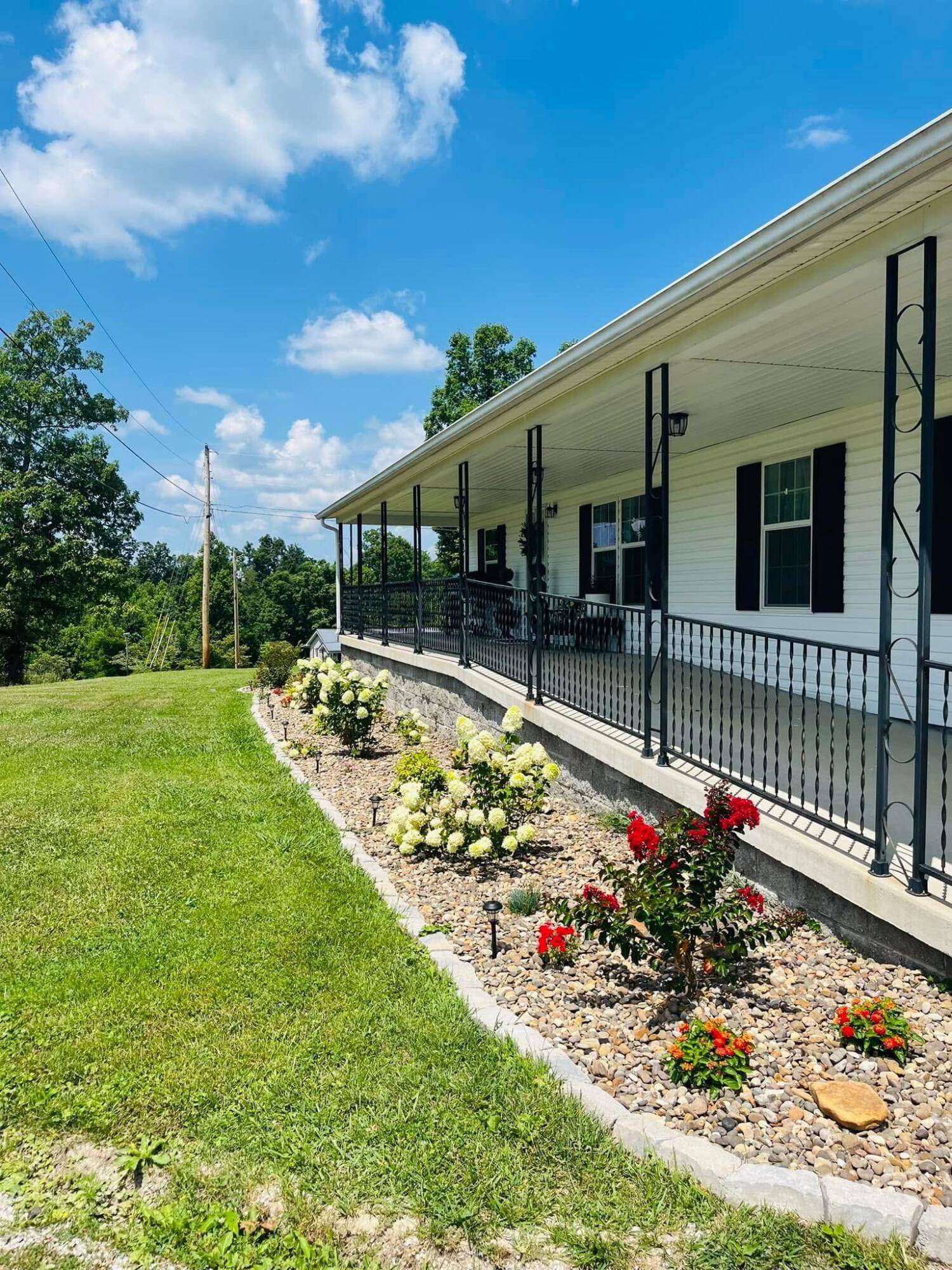 East Bernstadt, KY 40729,100 Whitaker Lane