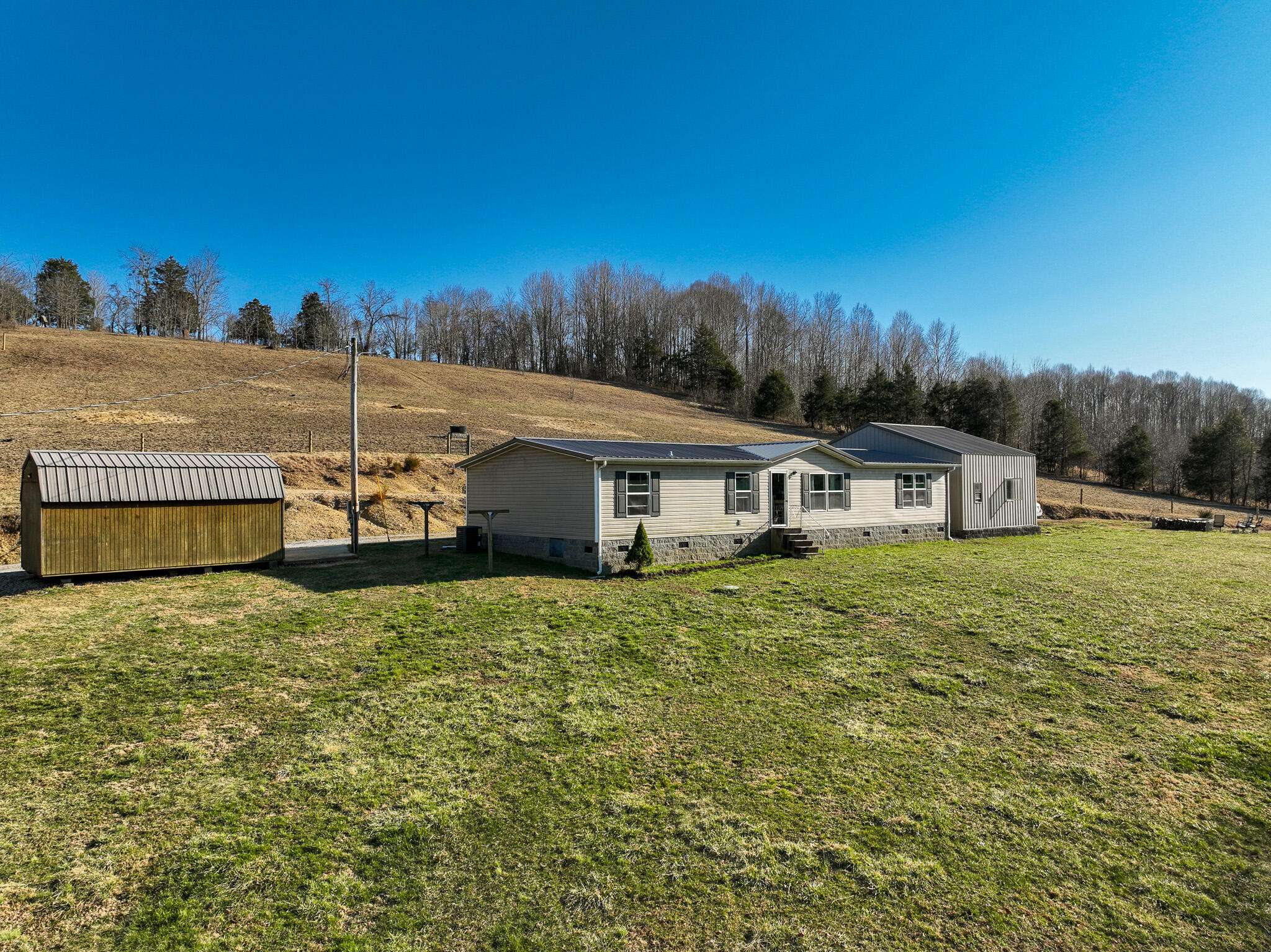 Liberty, KY 42539,5112 Casey Creek Road