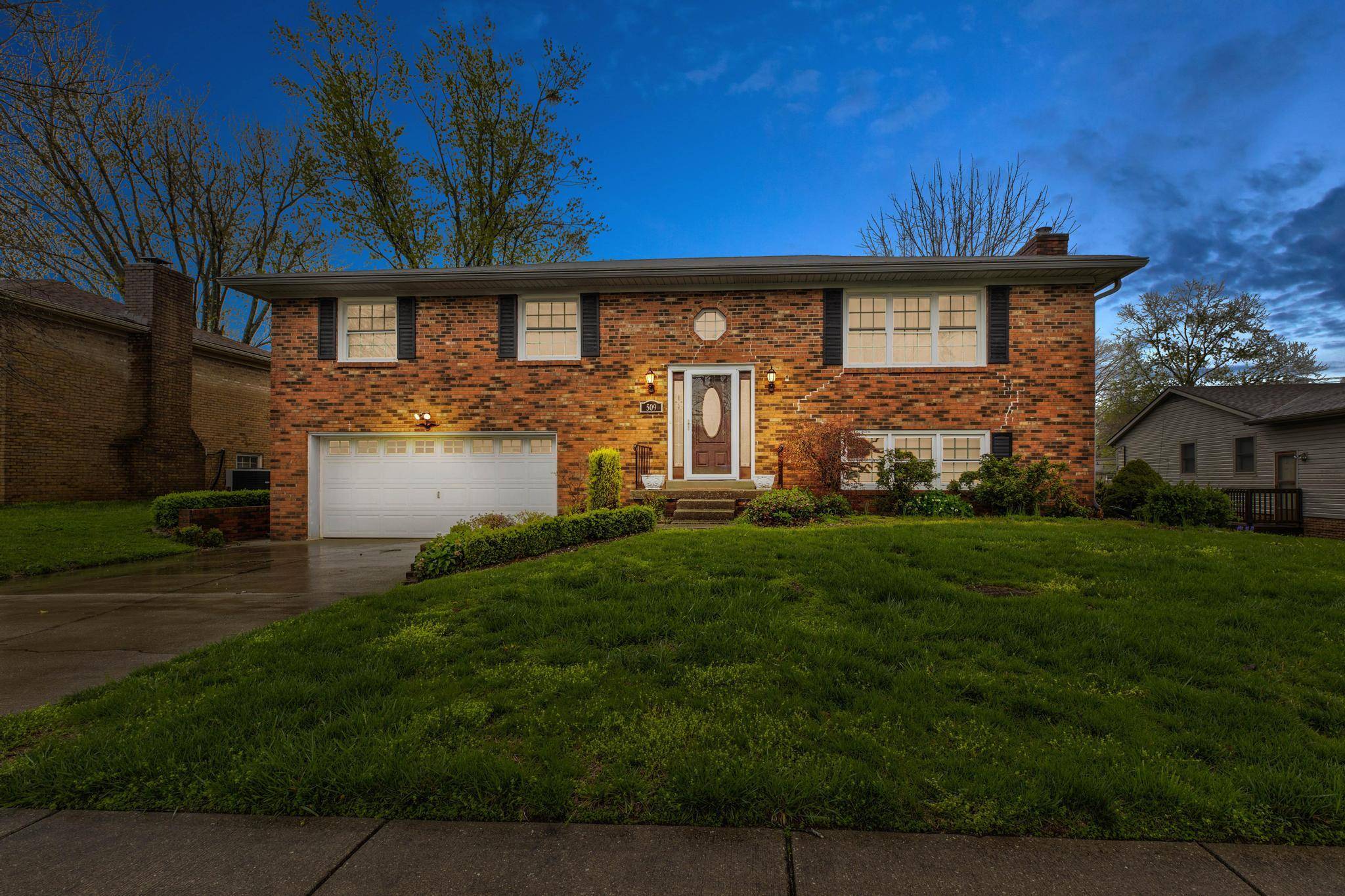 Lexington, KY 40503,509 Cromwell Way