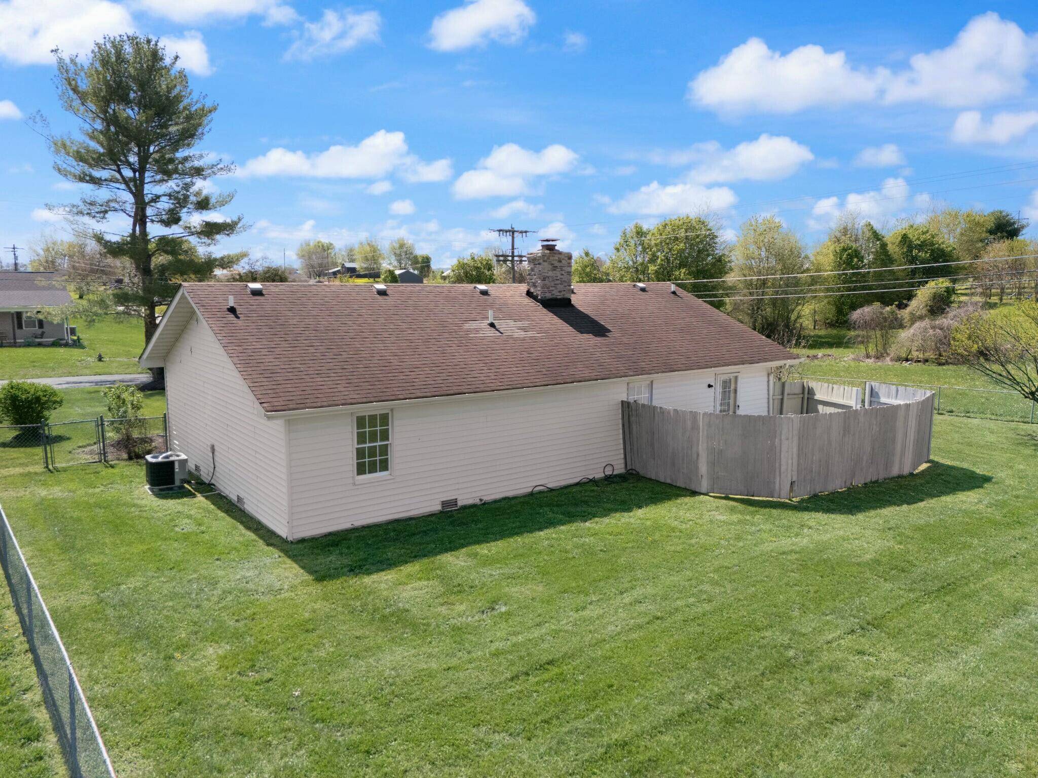 Somerset, KY 42503,1124 Heartland Drive