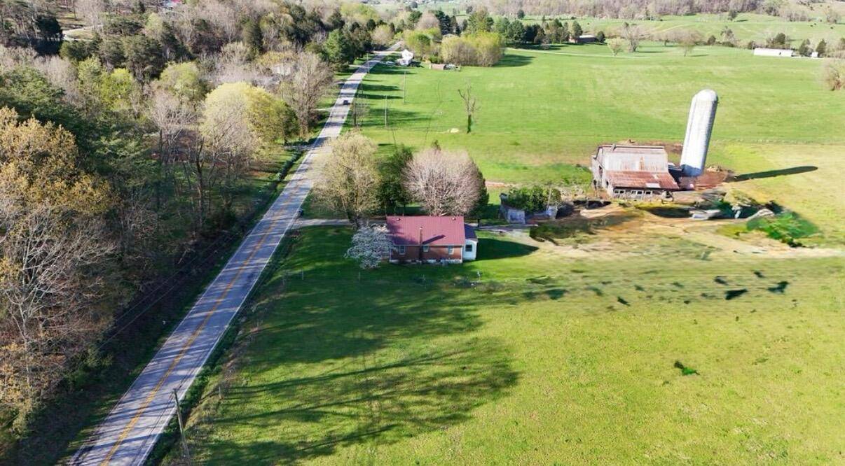 Somerset, KY 42501,3473 GRUNDY RD Road