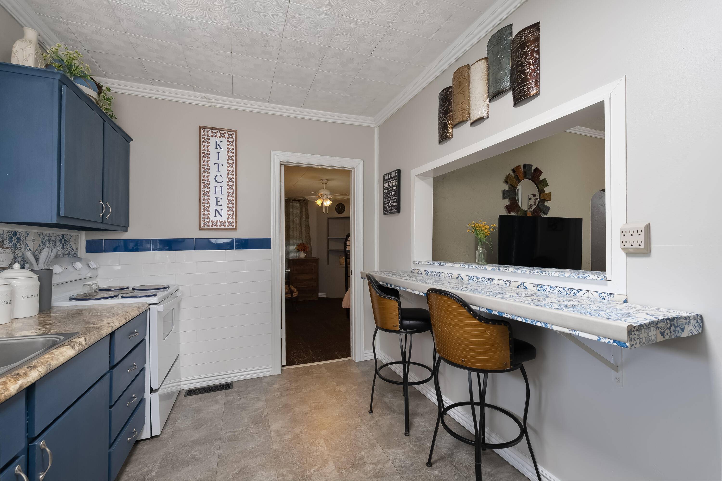 Williamstown, KY 41097,207 Cynthiana Street