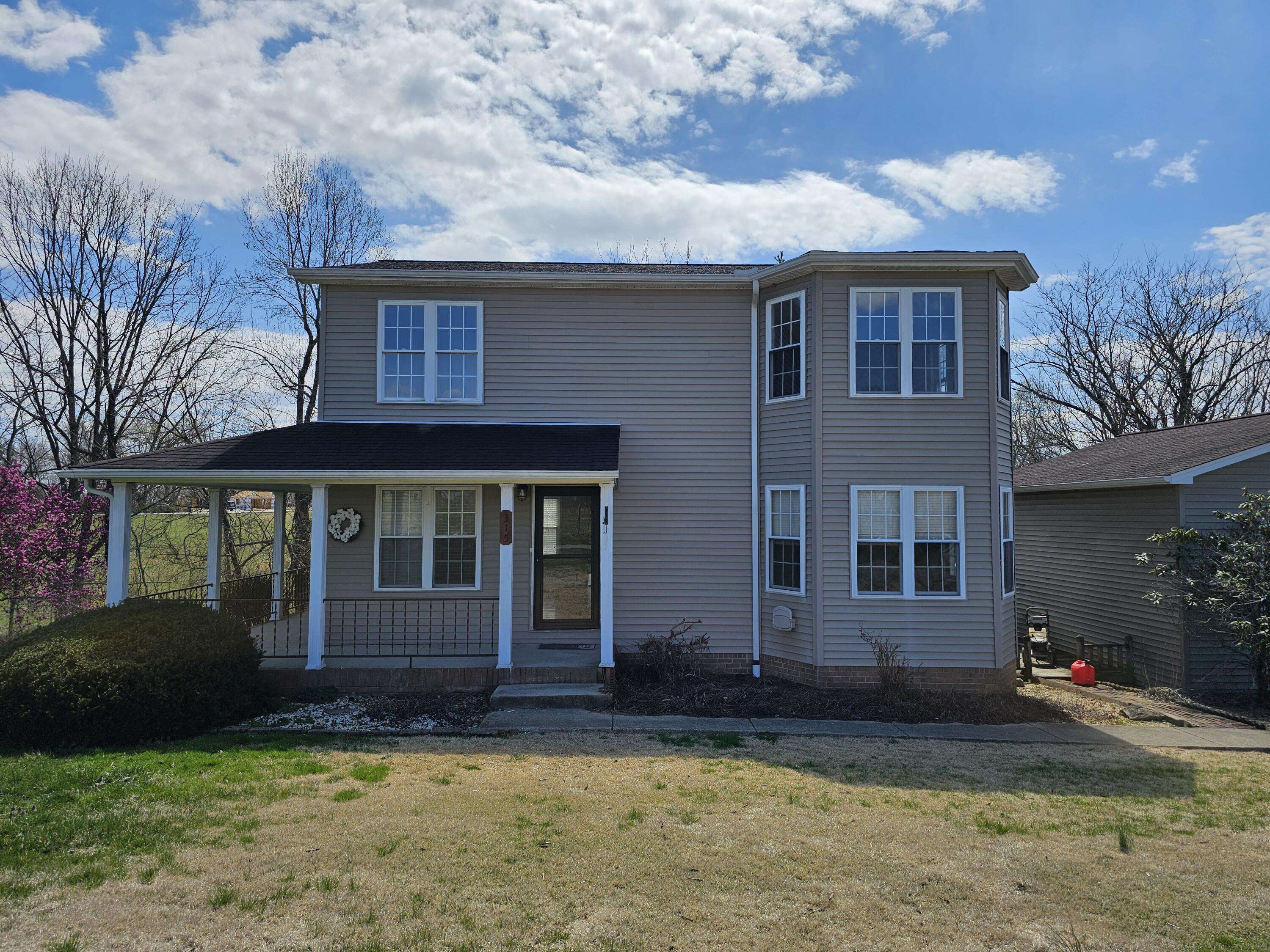 London, KY 40741,317 Hawk Creek Road