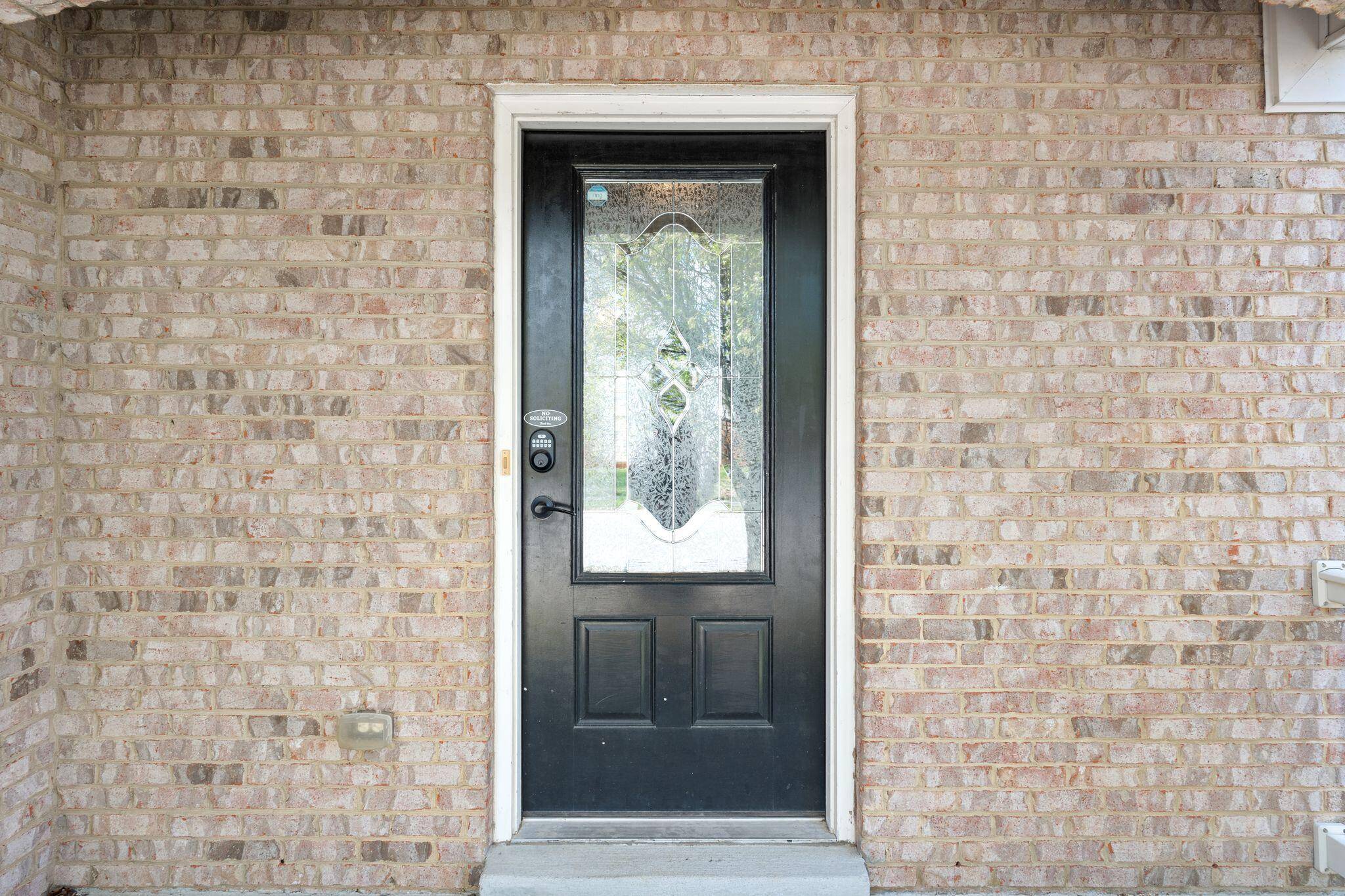 Lexington, KY 40511,325 Long Branch Lane