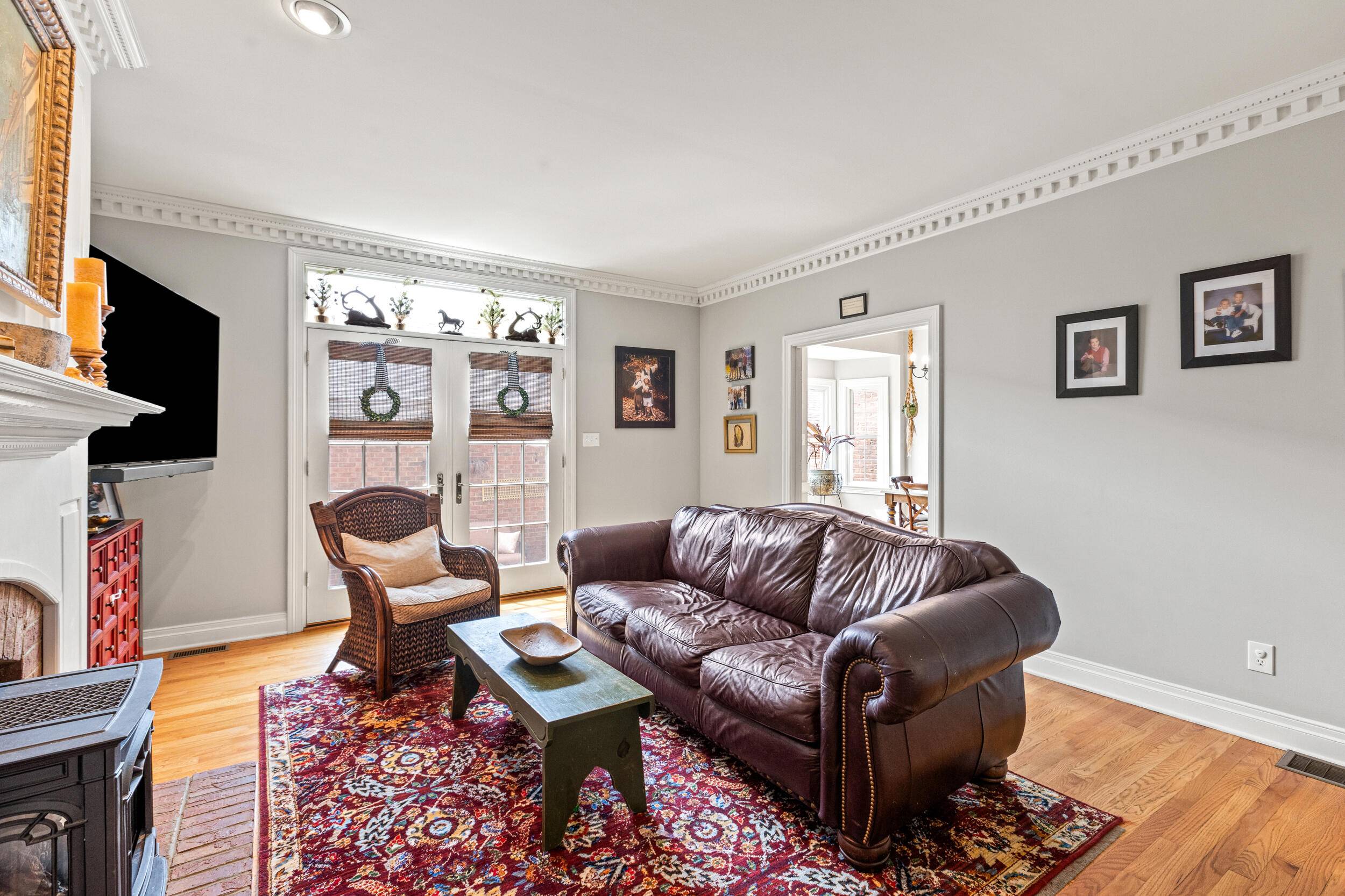 Lexington, KY 40517,284 Chippendale Circle