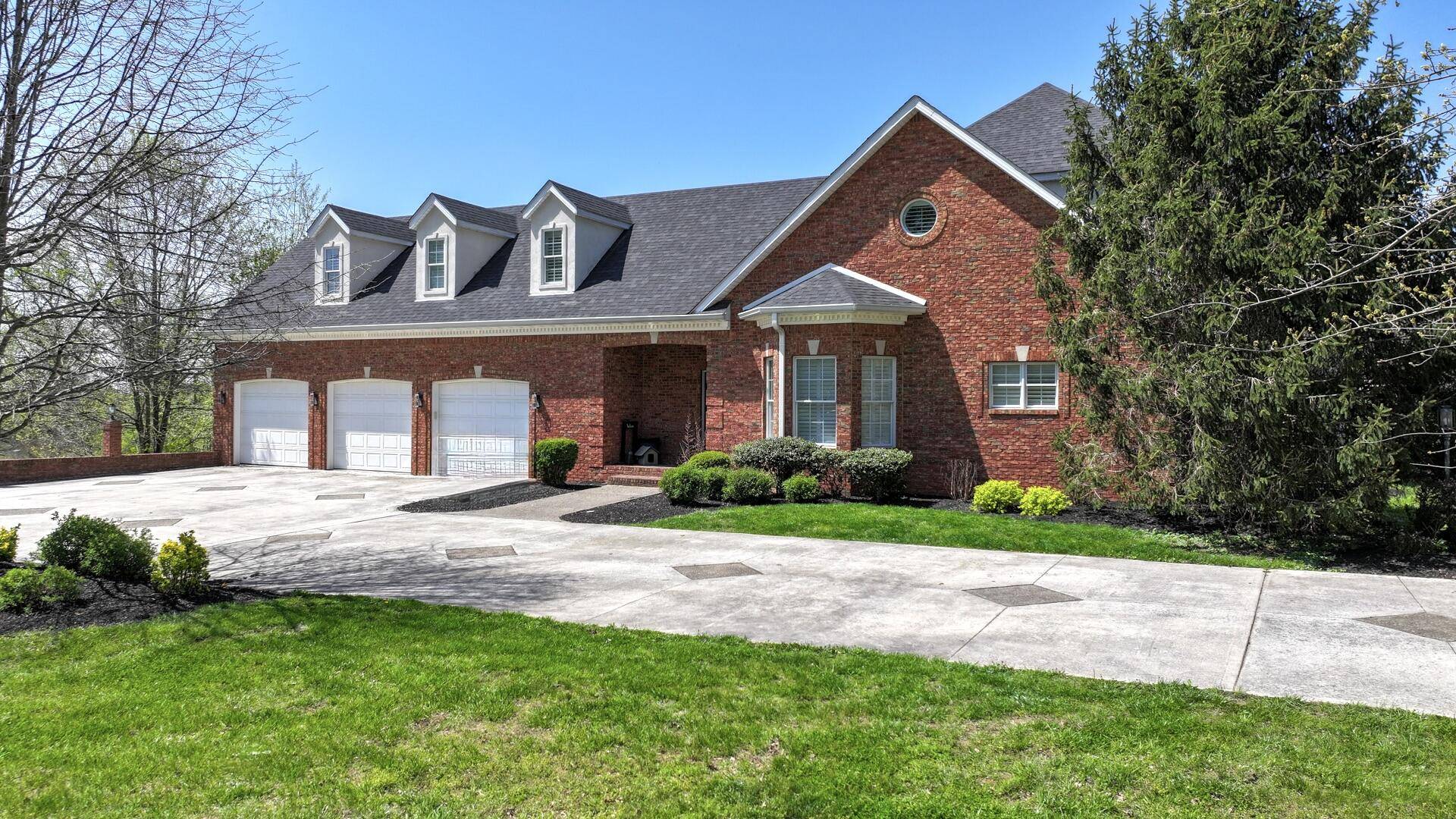Somerset, KY 42503,115 Hidden Valley Lane