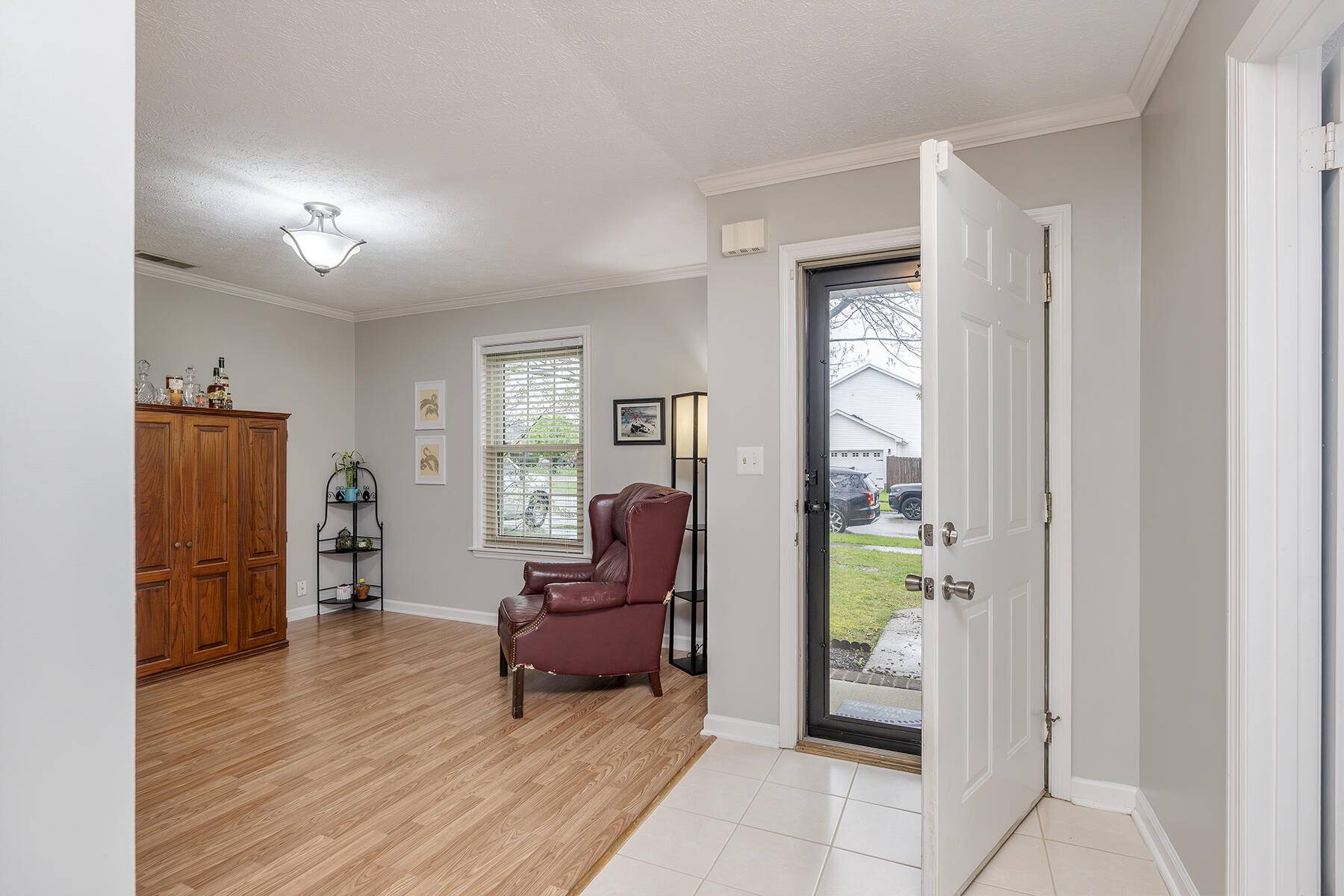 Lexington, KY 40509,2528 Island Pond Road