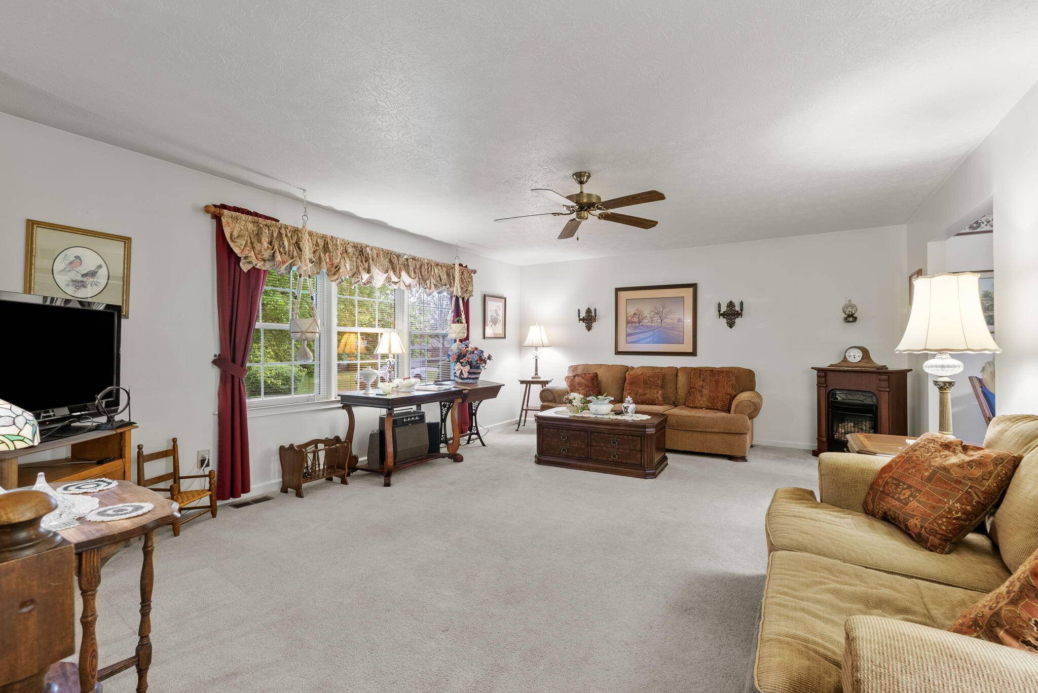 Versailles, KY 40383,97 Wildwood Drive Drive