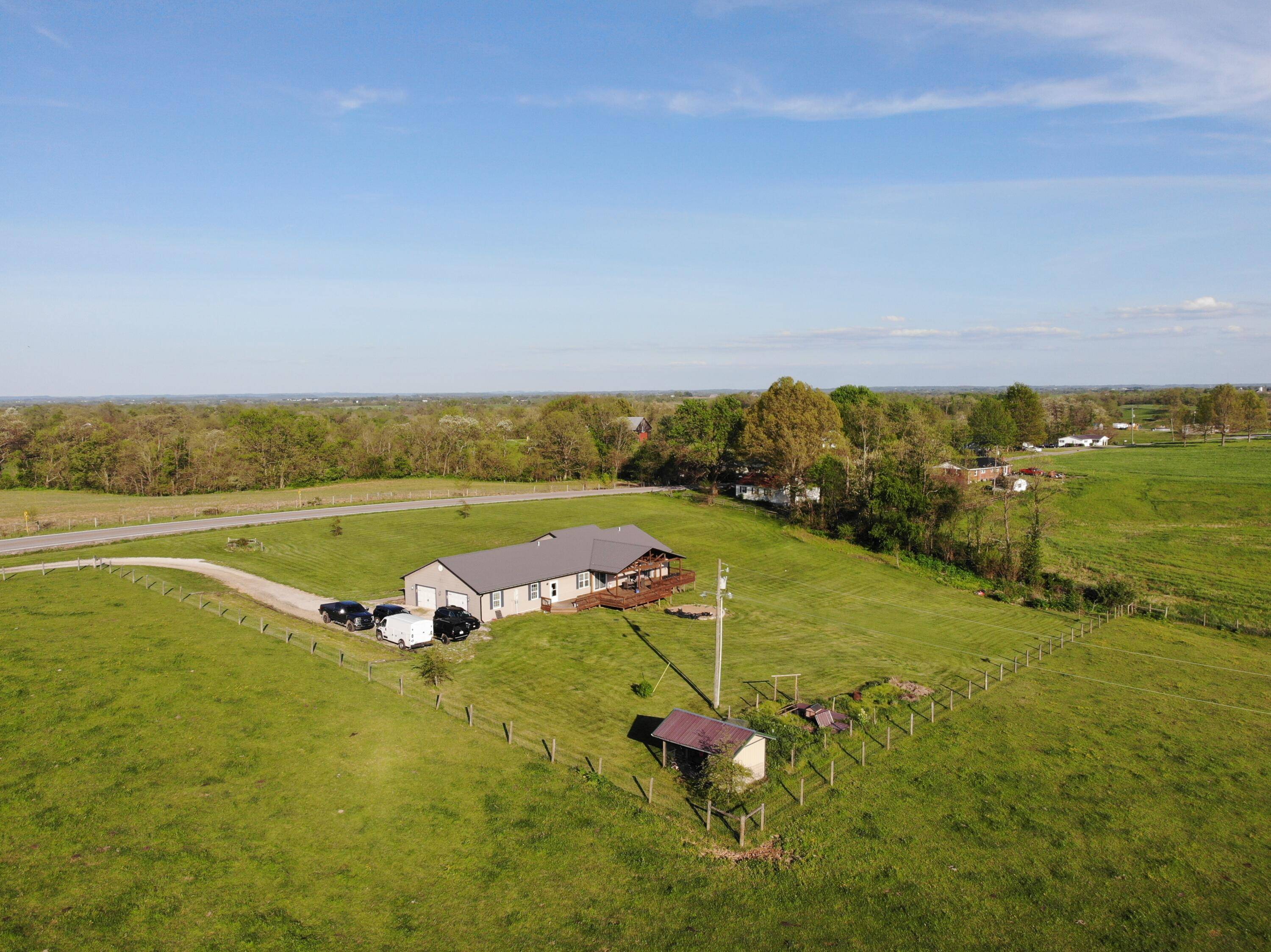 Carlisle, KY 40311,3920 Morefield Road