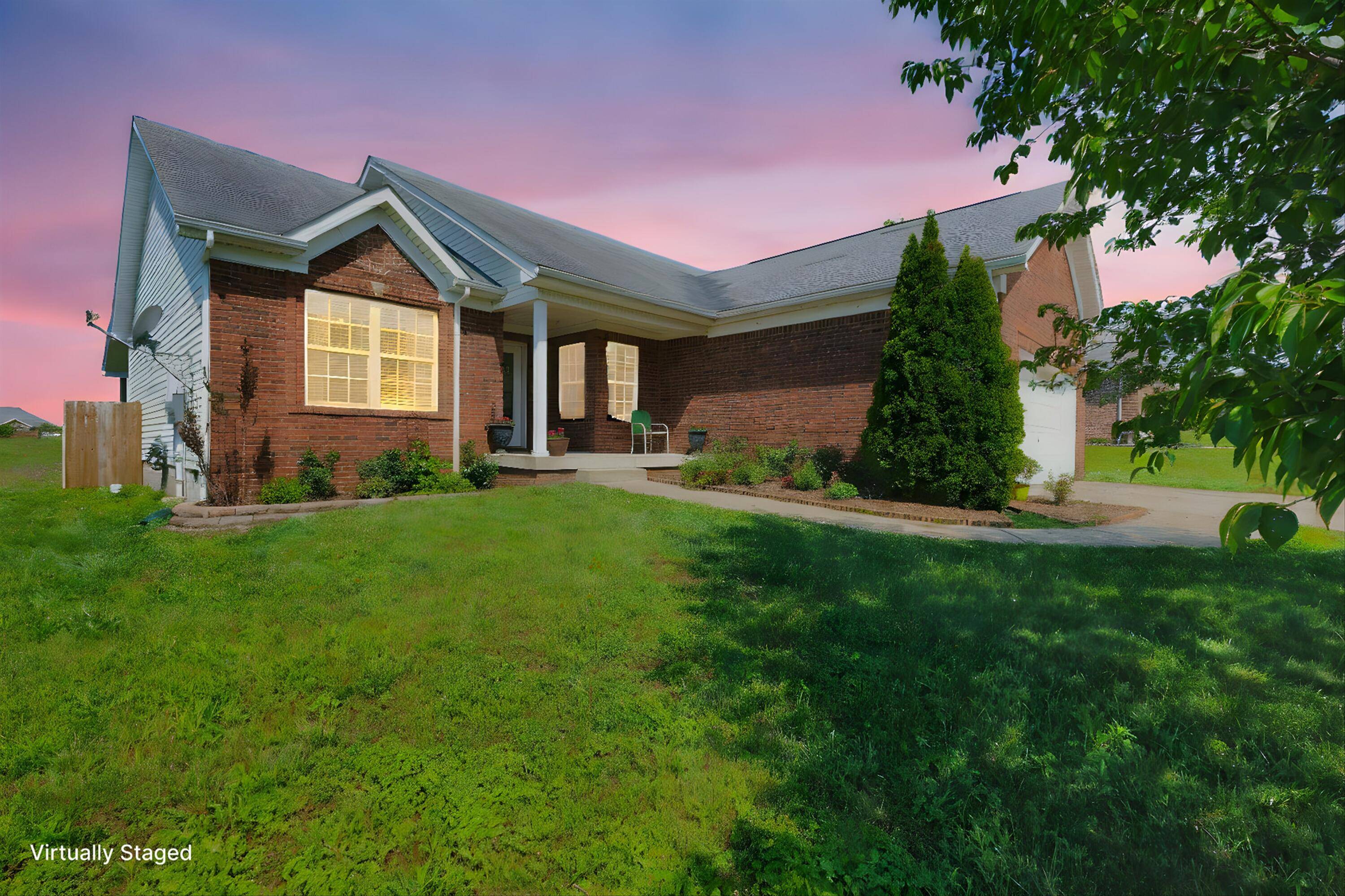 Shelbyville, KY 40065,828 Hackney Lane