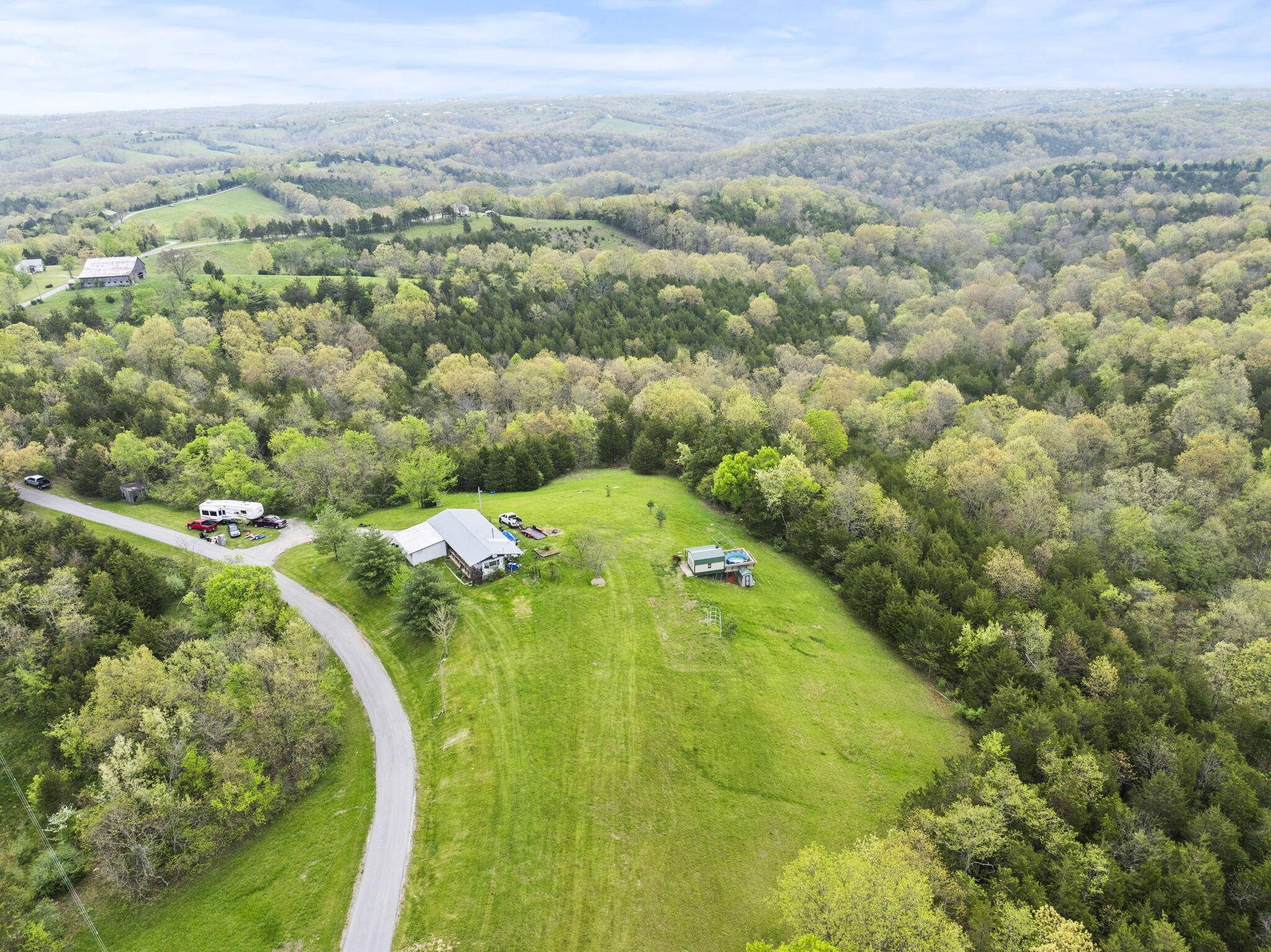 Falmouth, KY 41040,352 Ryan Road