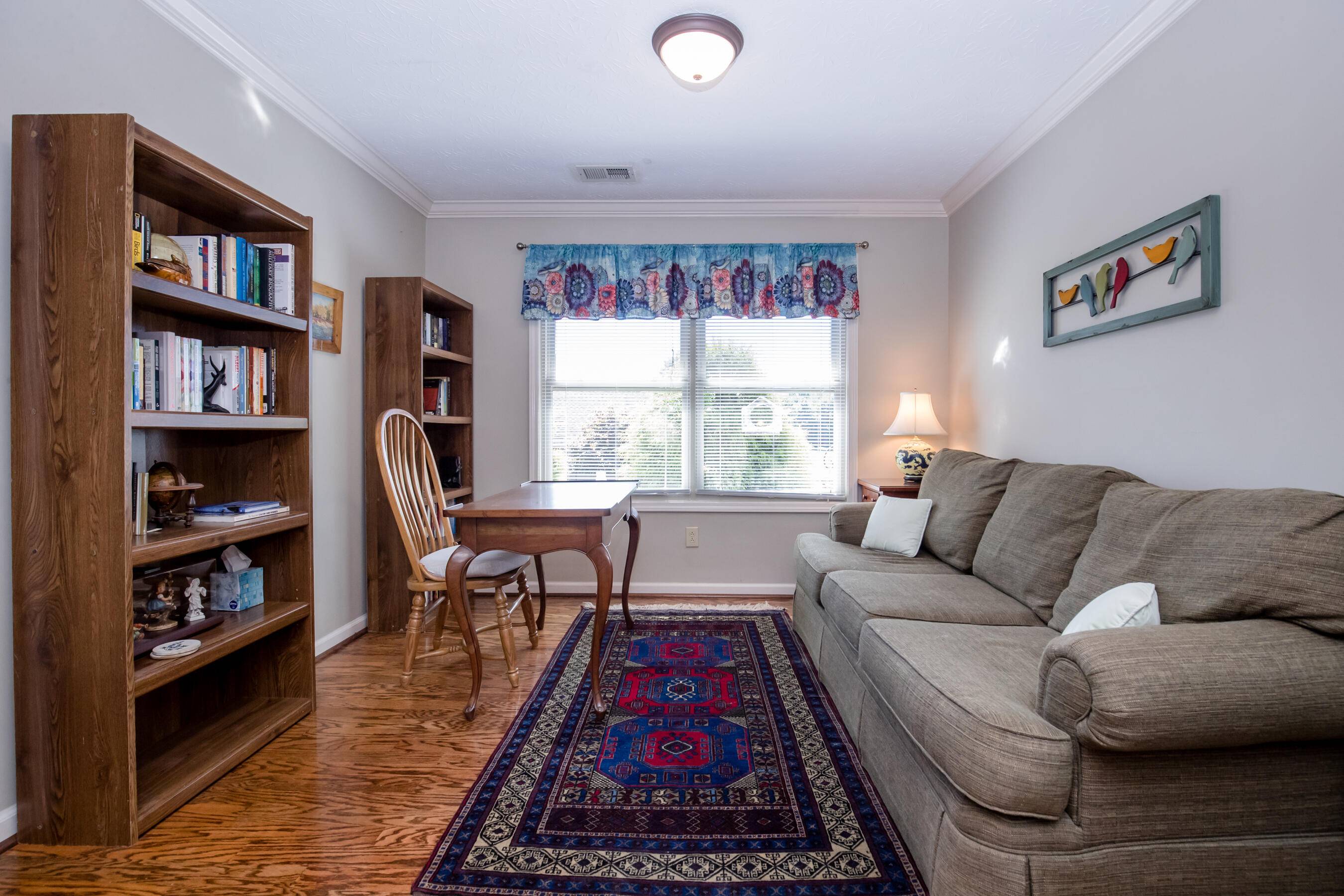 Midway, KY 40347,212 Cottage