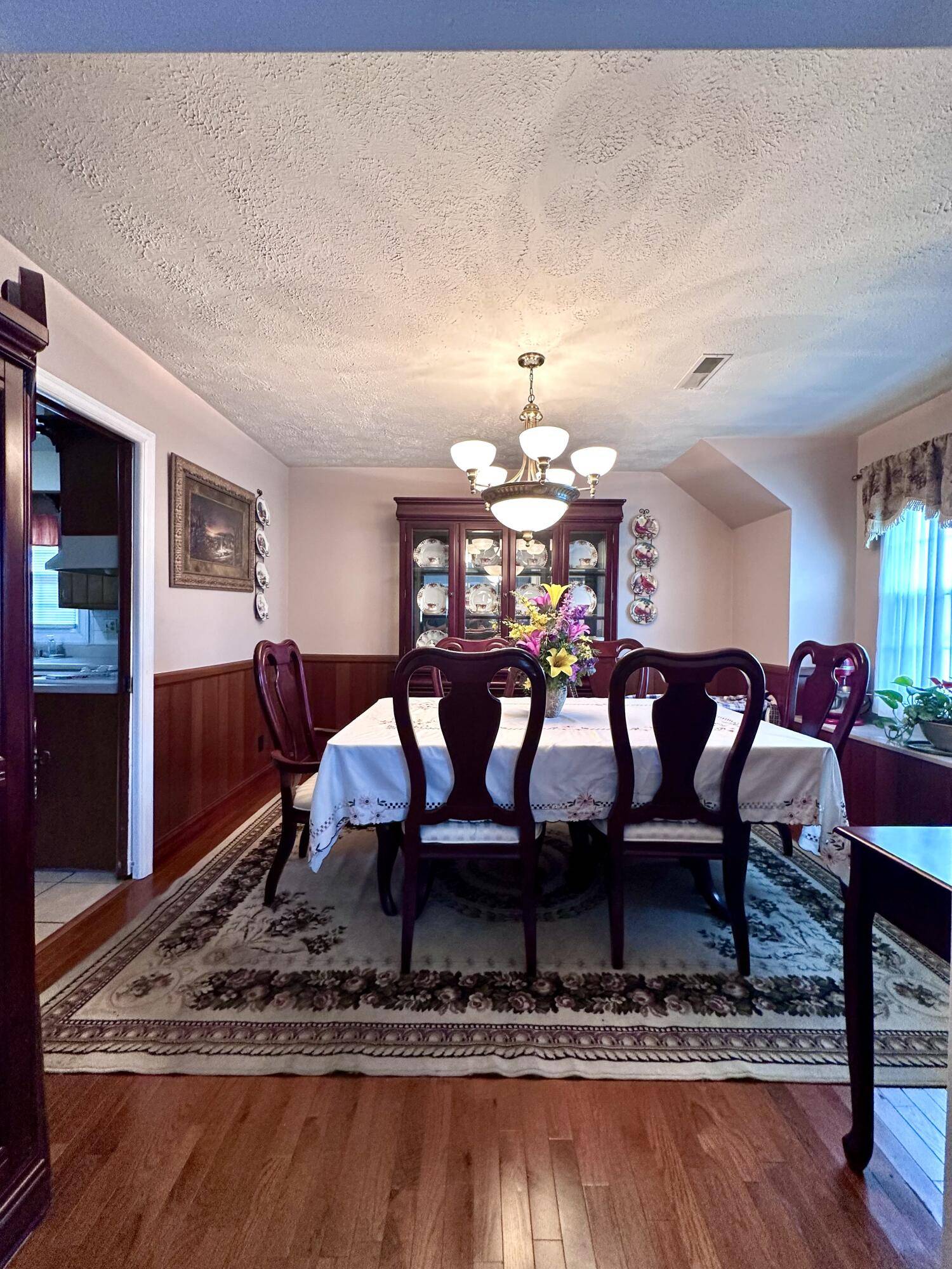 Morehead, KY 40351,1850 West US 60