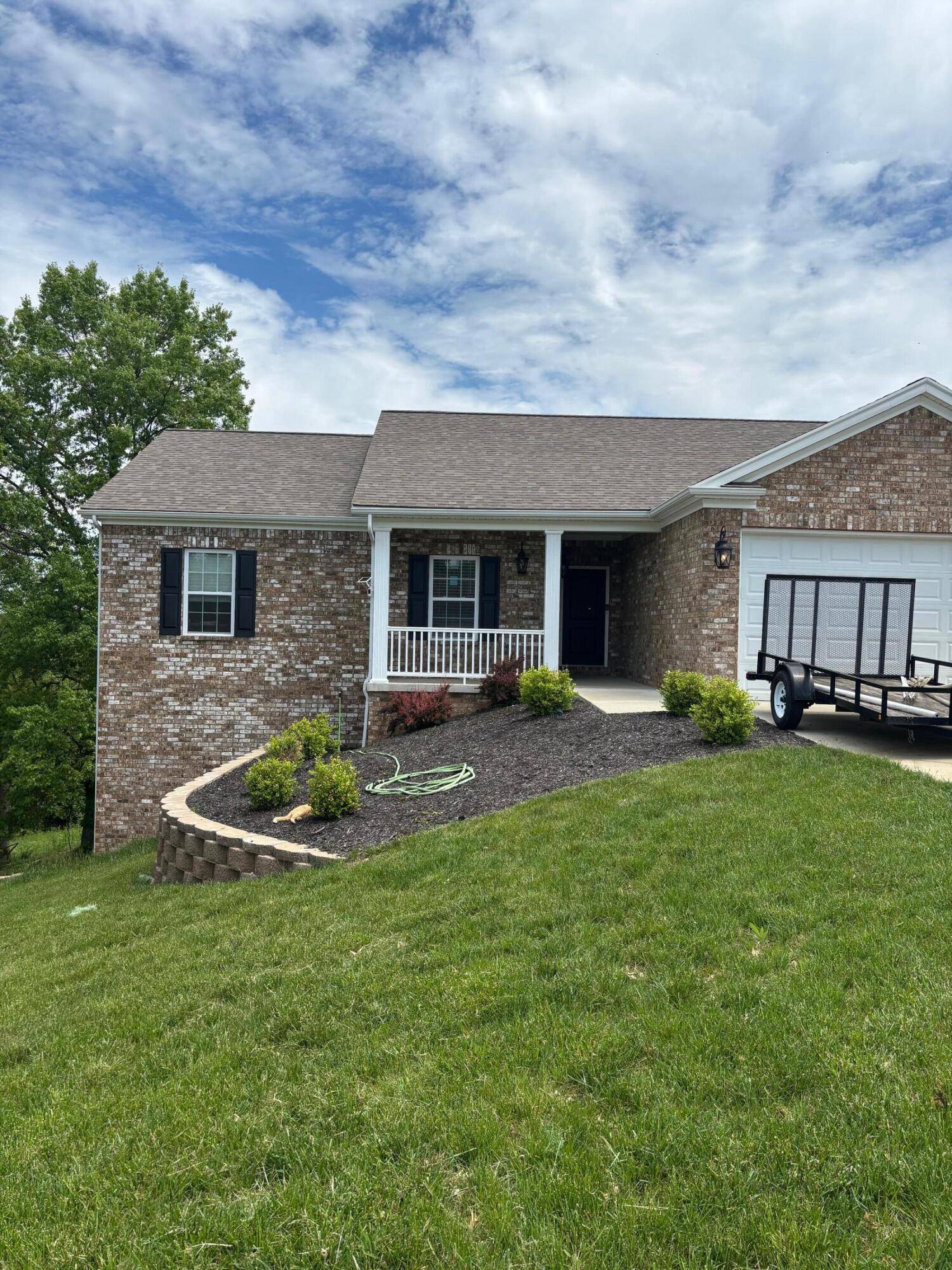 Frankfort, KY 40601,875 Ridgeview Drive