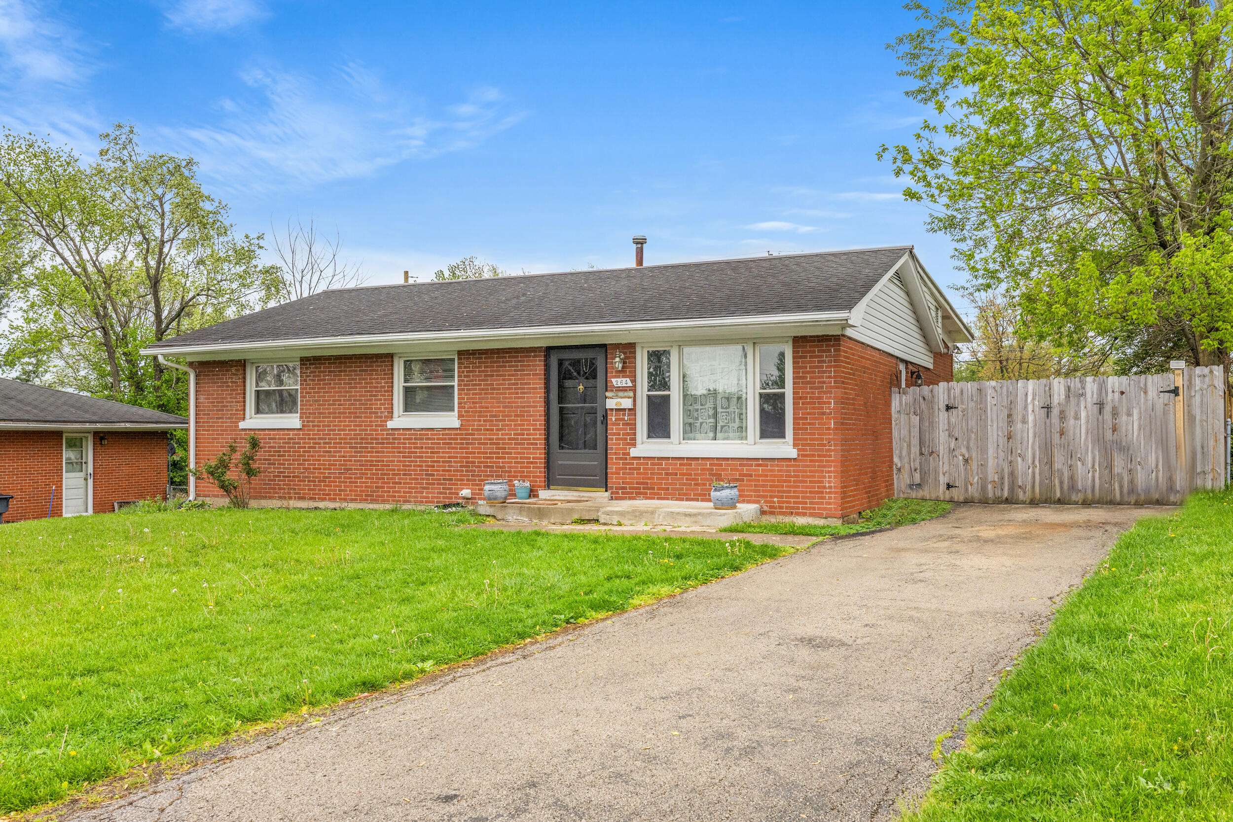 Lexington, KY 40505,264 Liverpool Road