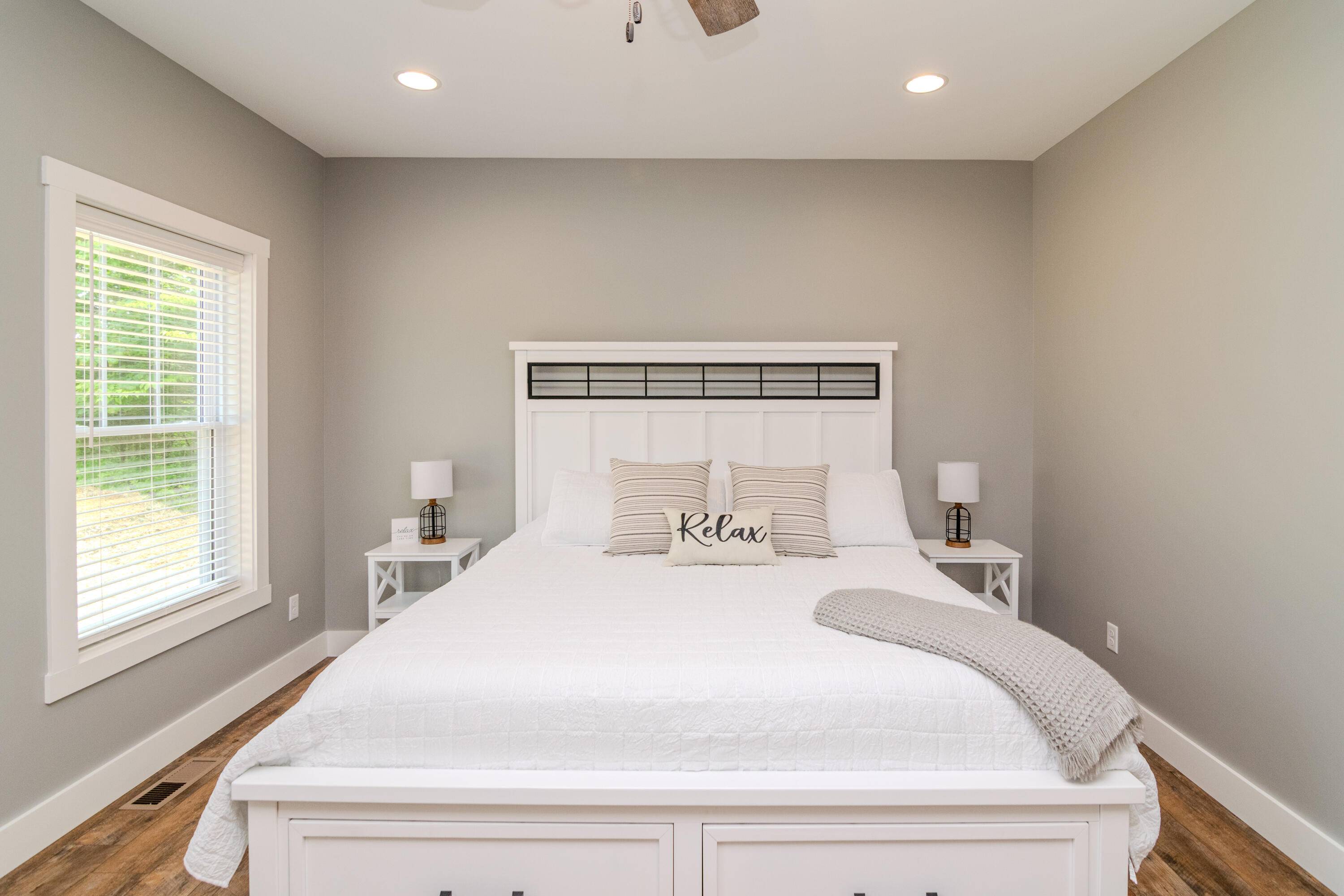 Leitchfield, KY 42754,190 Landing Road