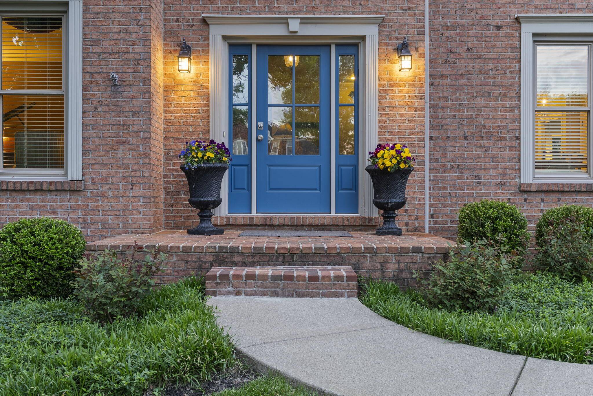 Lexington, KY 40509,619 Mint Hill Lane