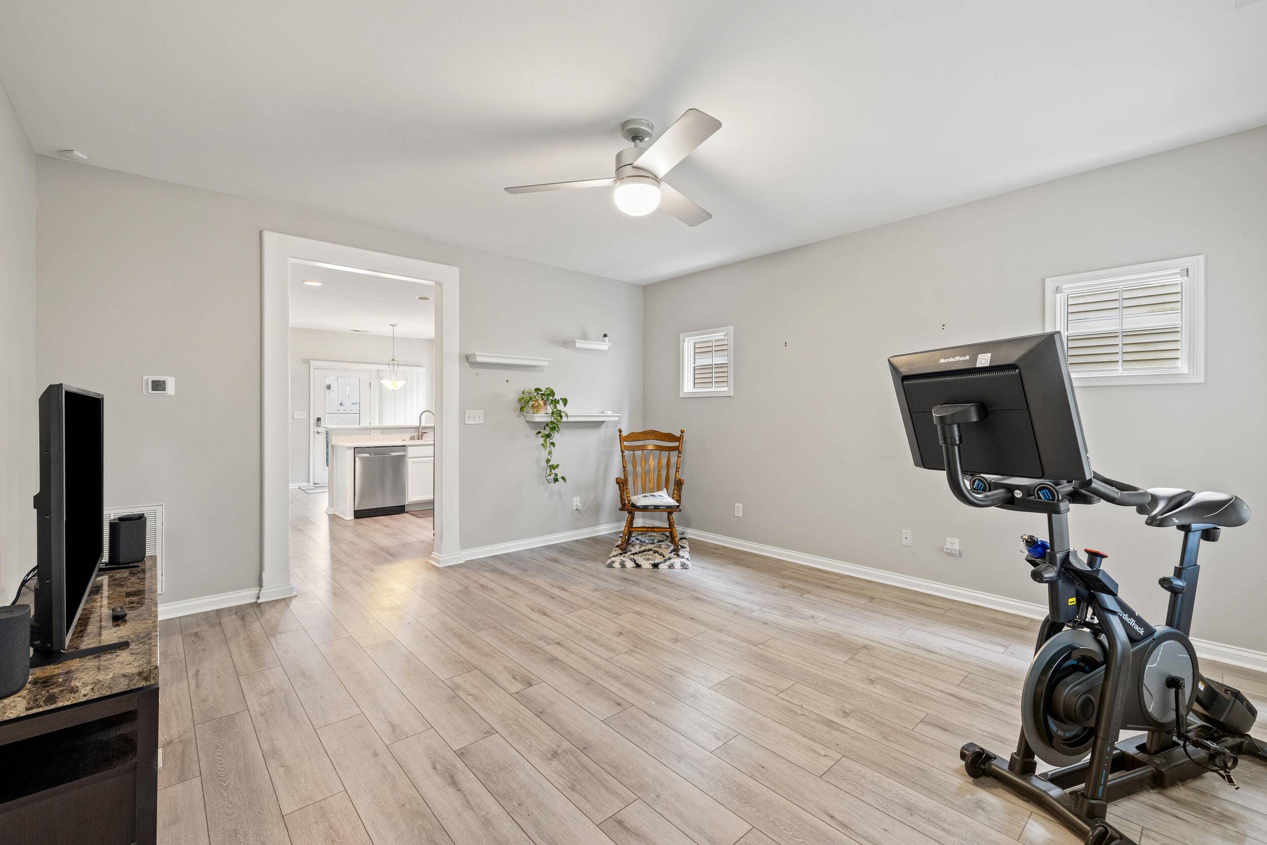 Lexington, KY 40511,156 Towne Square Park