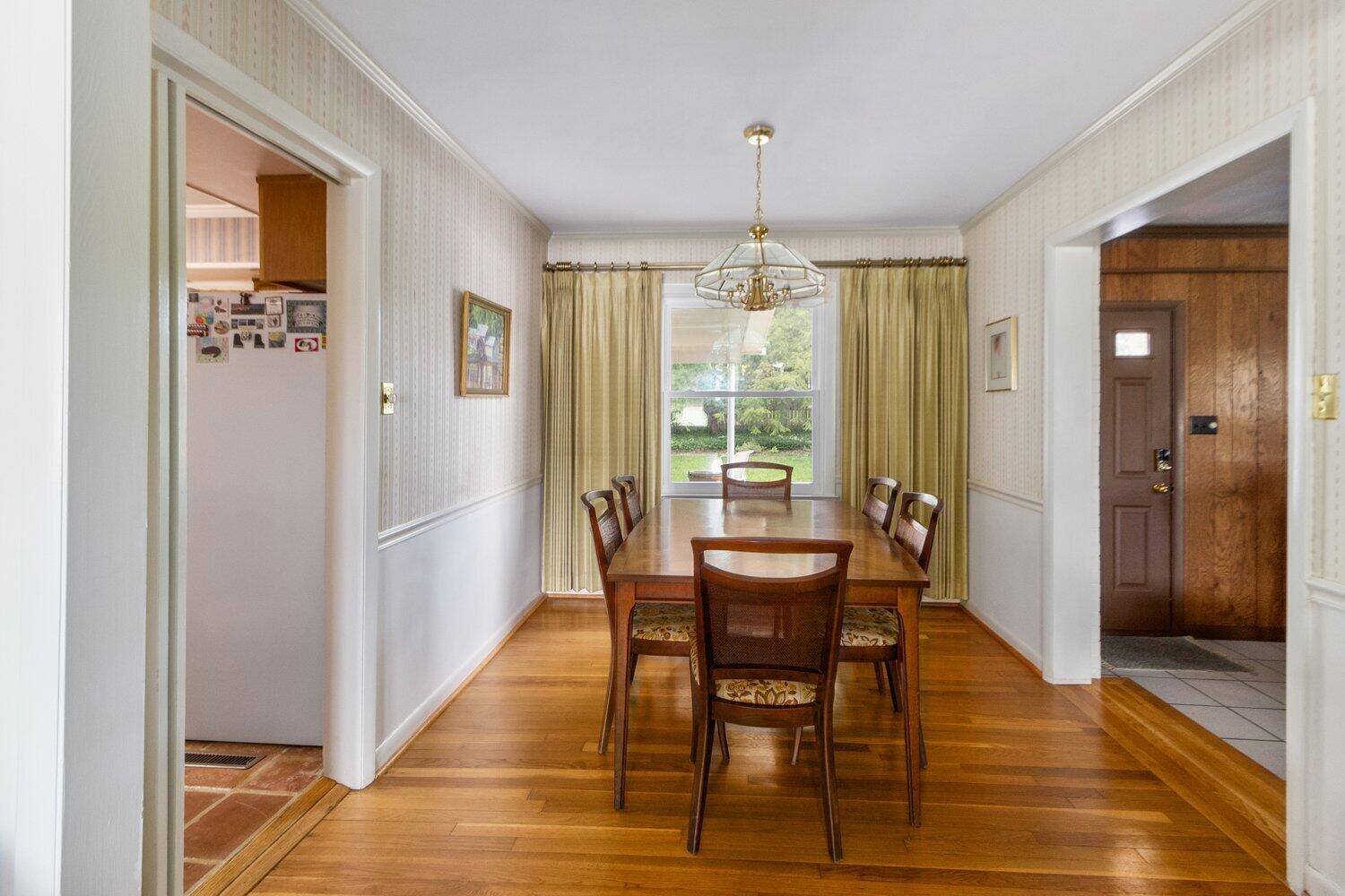 Lexington, KY 40502,3449 Belvoir Drive