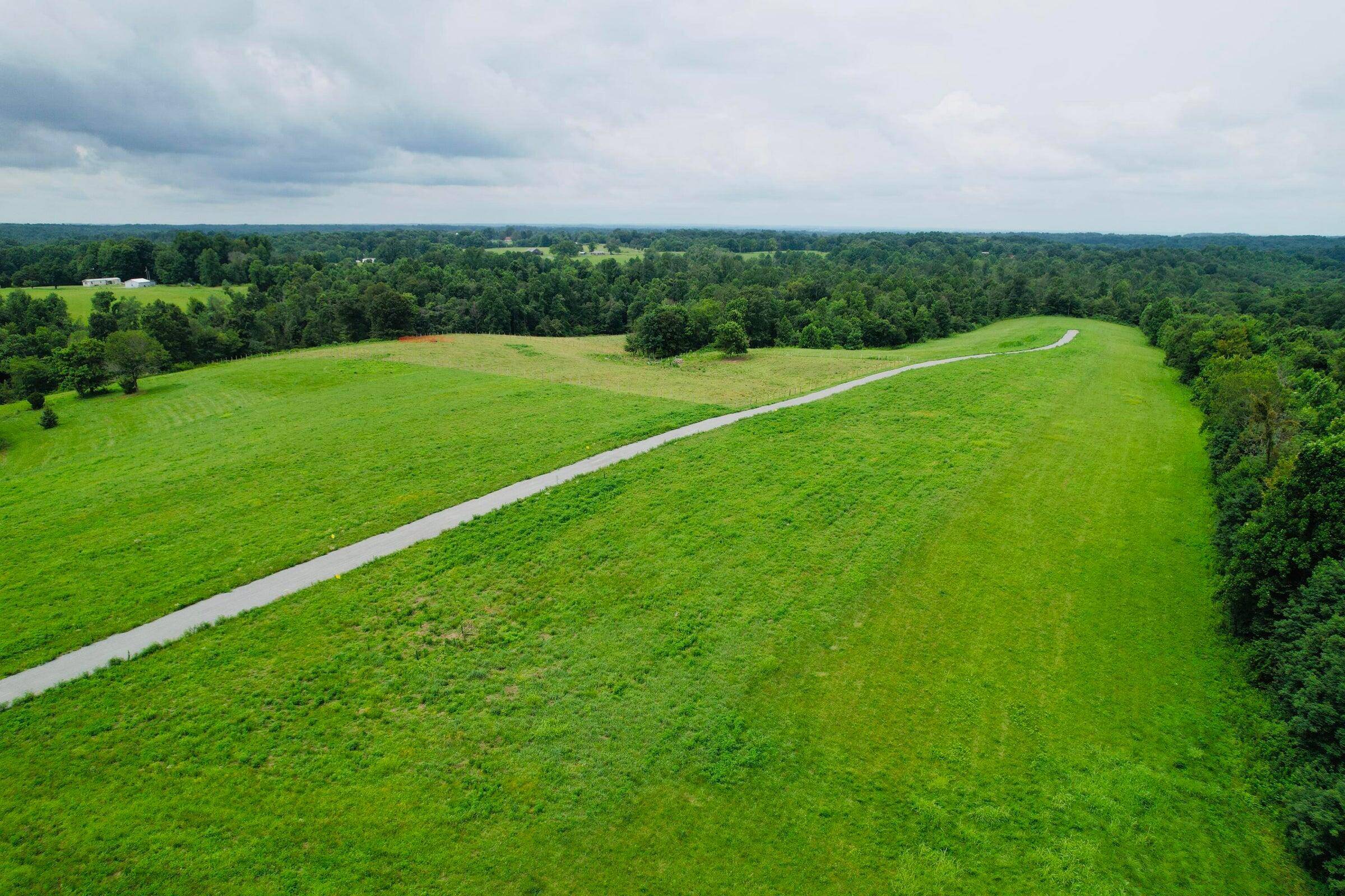 Columbia, KY 42728,15 Melody Anne Drive