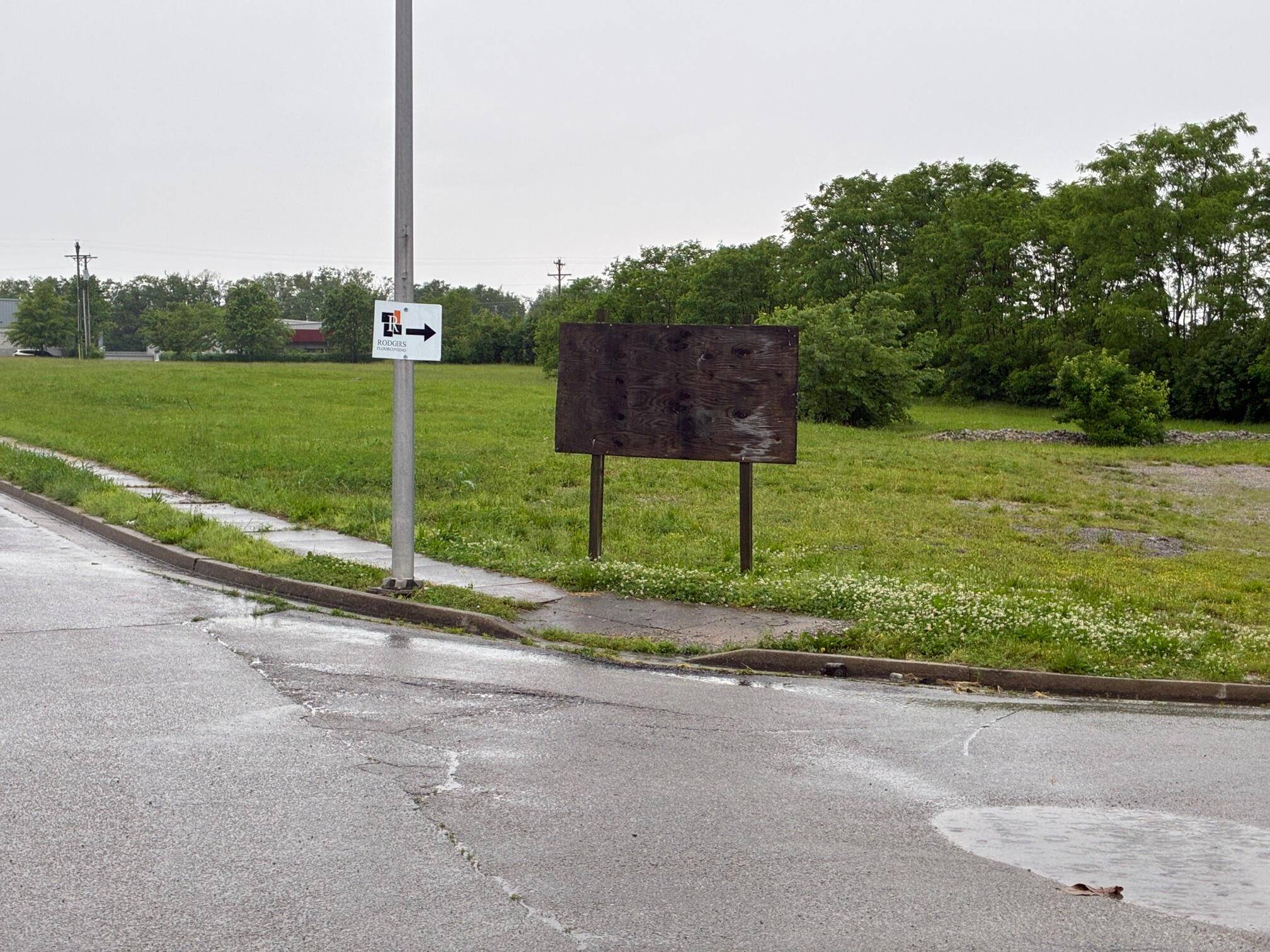 Nicholasville, KY 40356
