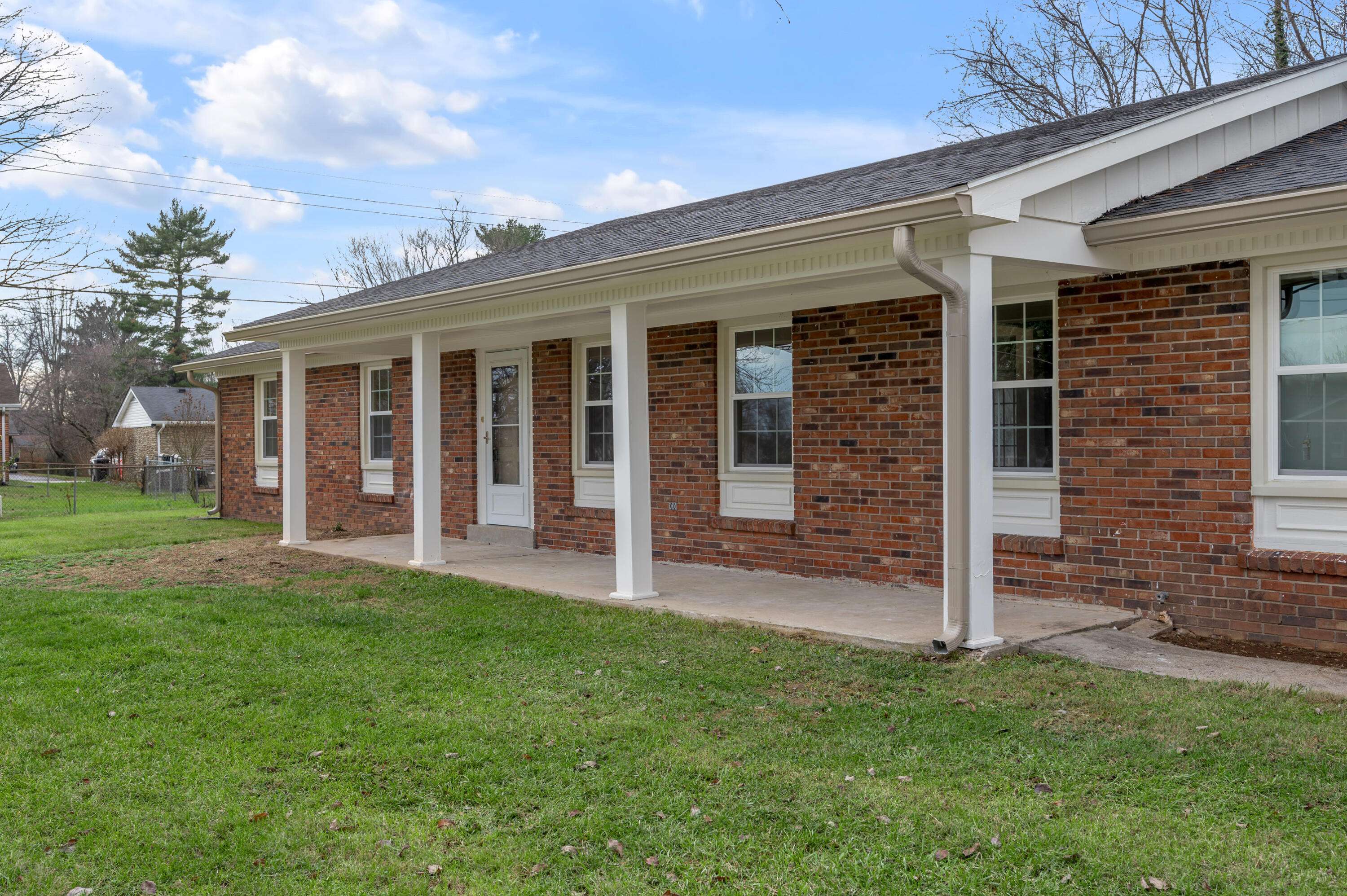 Frankfort, KY 40601,1303 Chinook Trail
