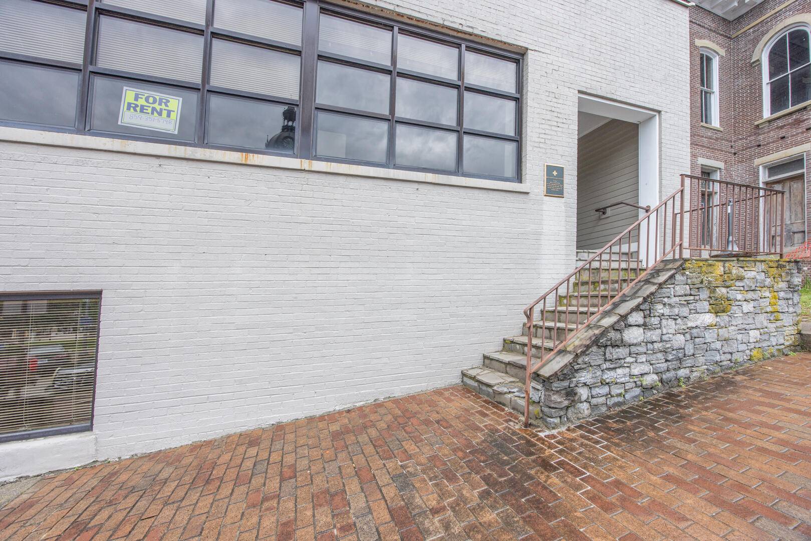 Paris, KY 40361,13 Ardery Place