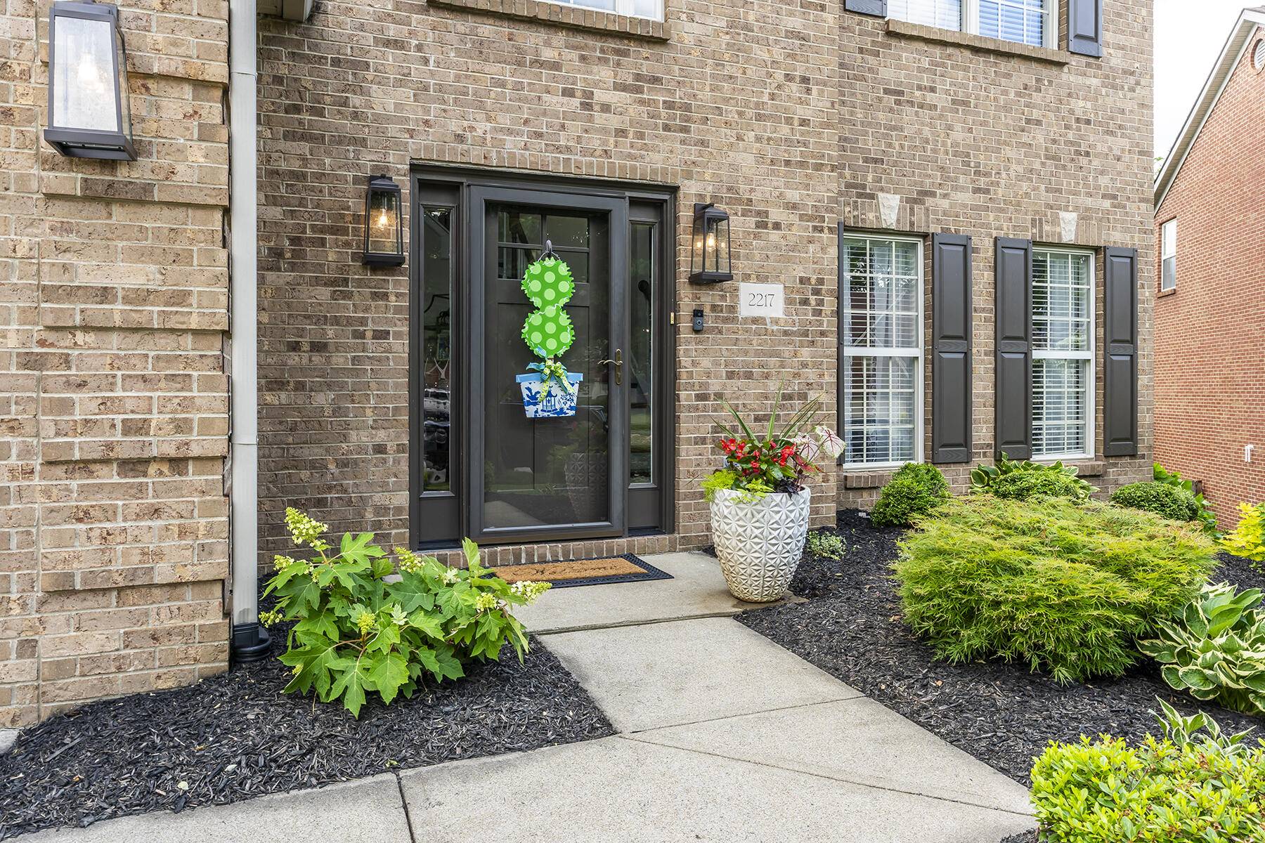 Lexington, KY 40514,2217 Dogwood Trace Boulevard