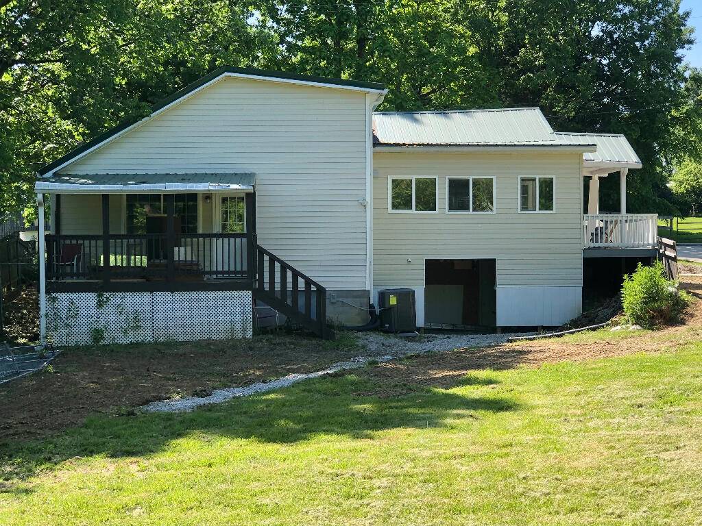Frankfort, KY 40601,624 Richardson Lane