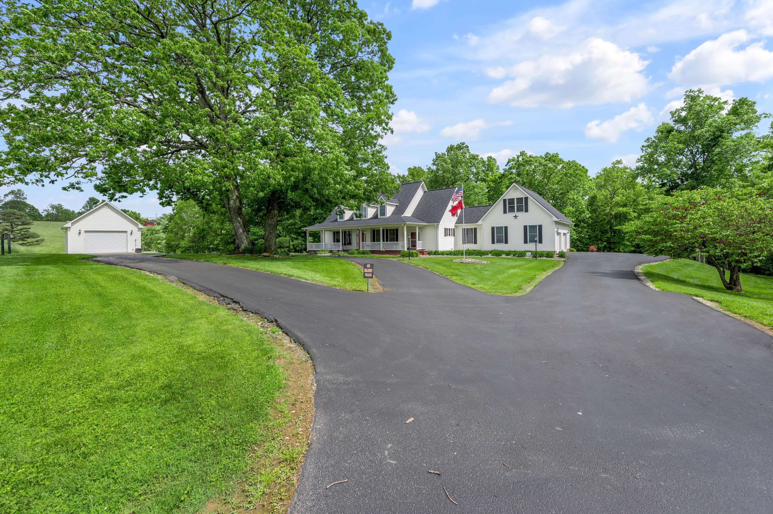 Frenchburg, KY 40322,1593 US 460