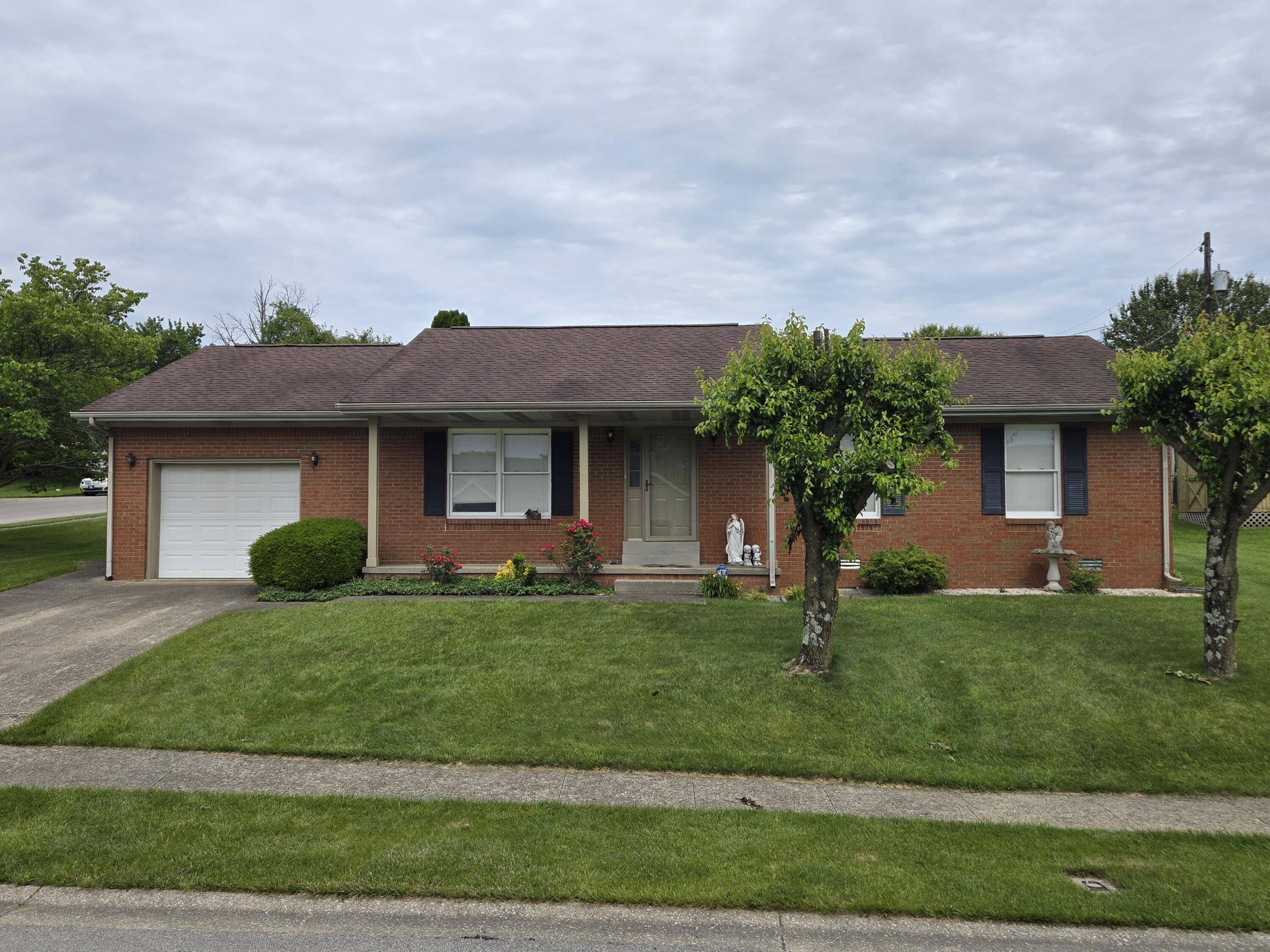 Winchester, KY 40391,110 Albany Lane