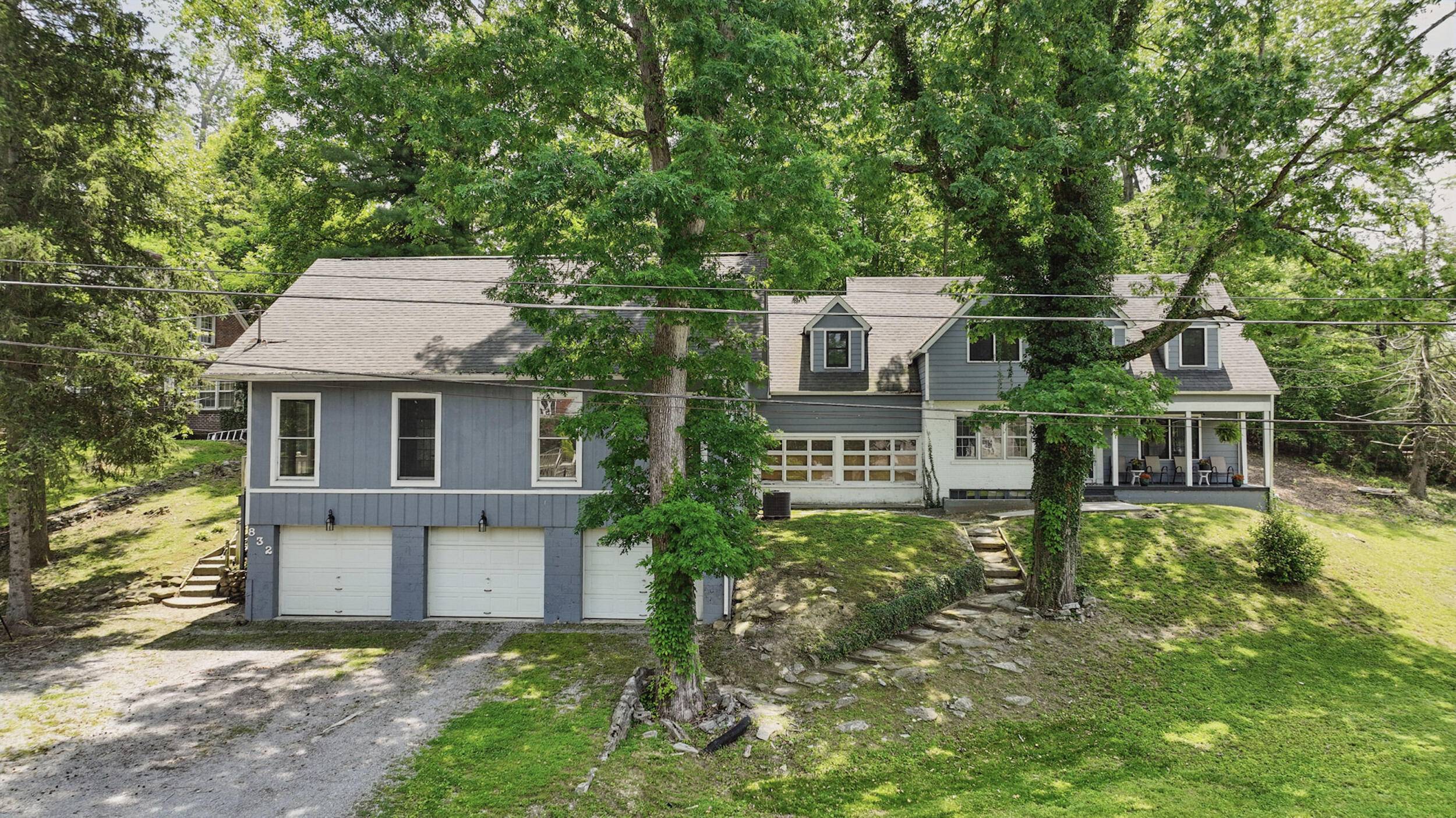 Middlesboro, KY 40965,832 North 25th Street