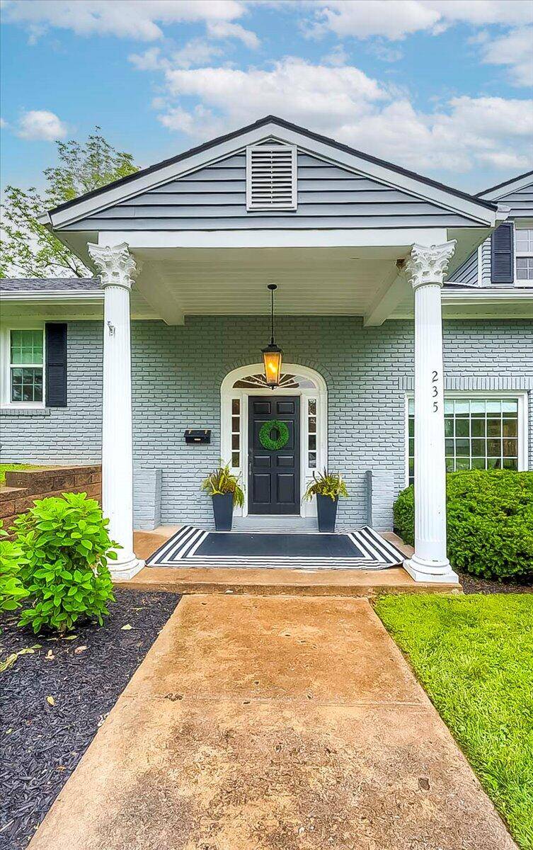 Frankfort, KY 40601,235 Westover Road