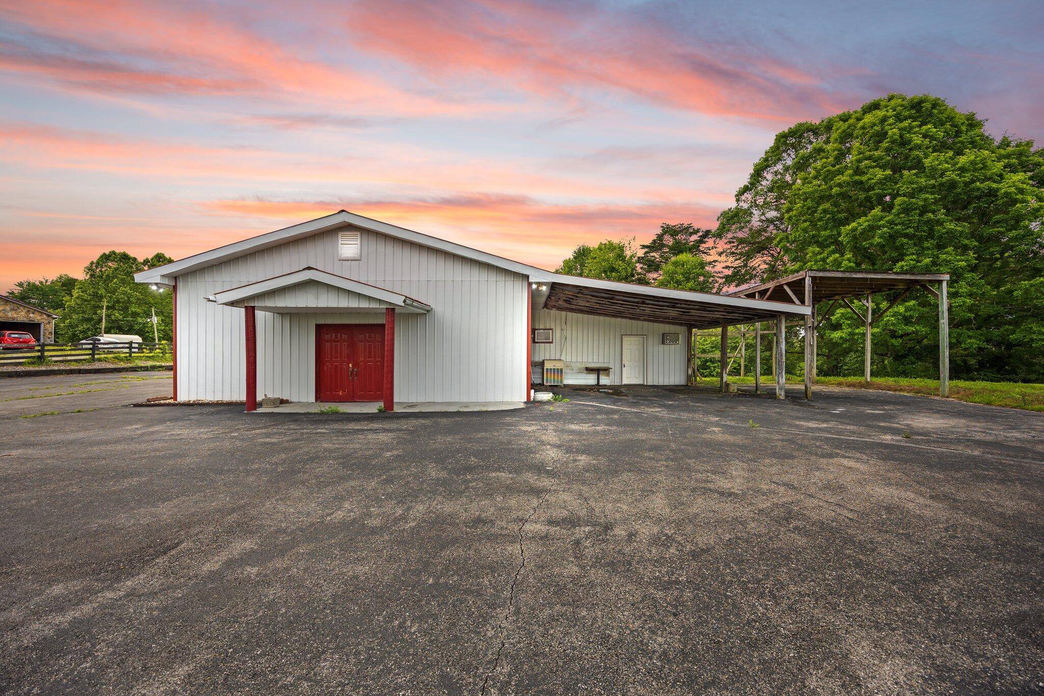 London, KY 40741,50 Apolostic Lane