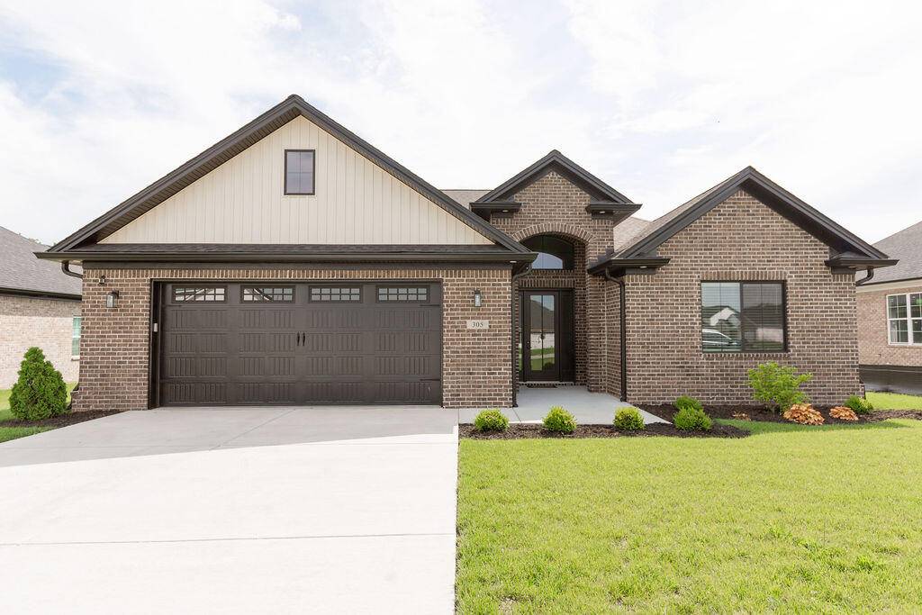 Nicholasville, KY 40356,305 Golden Burley Avenue