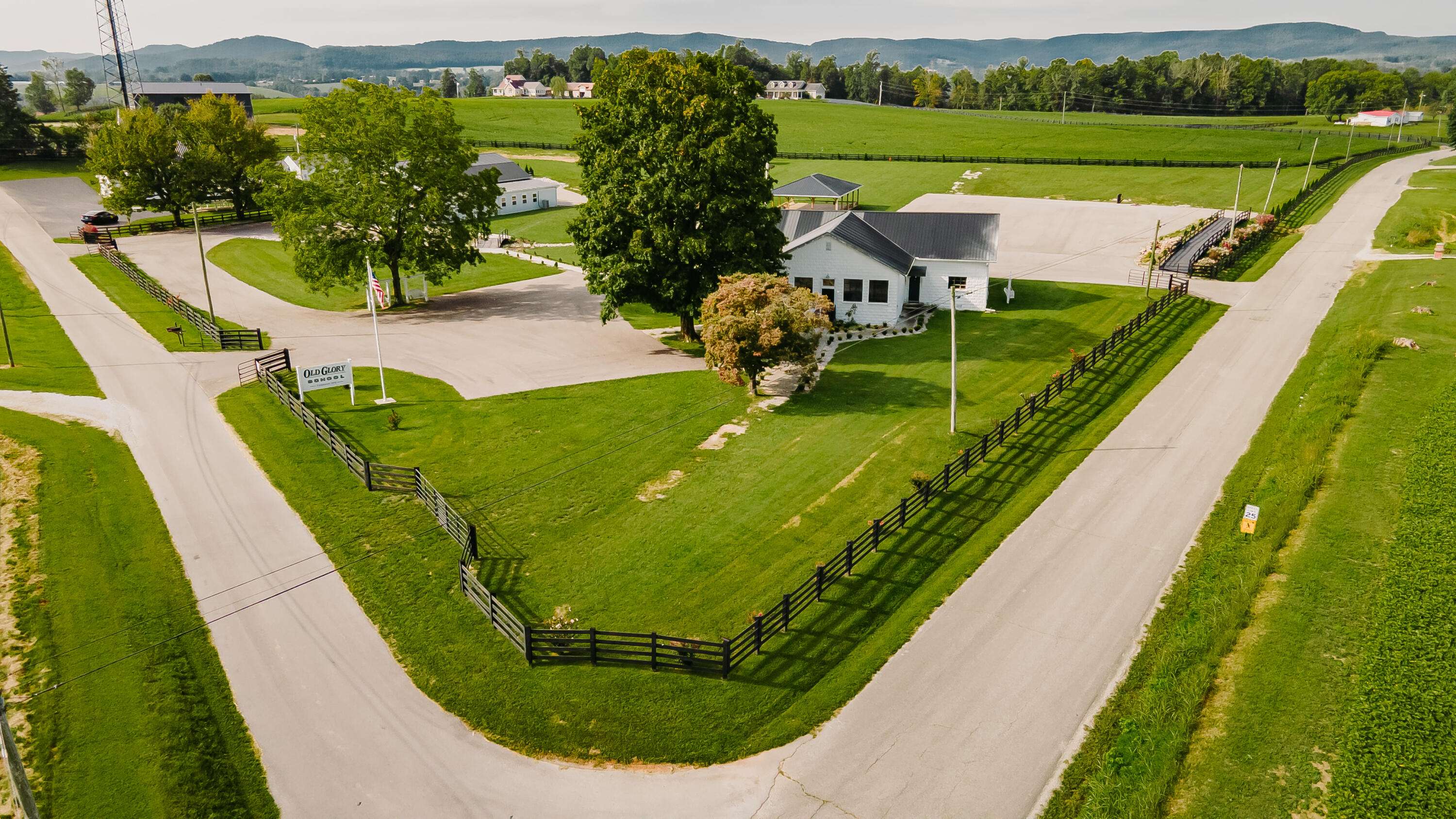Monticello, KY 42633,241 Old Glory Road