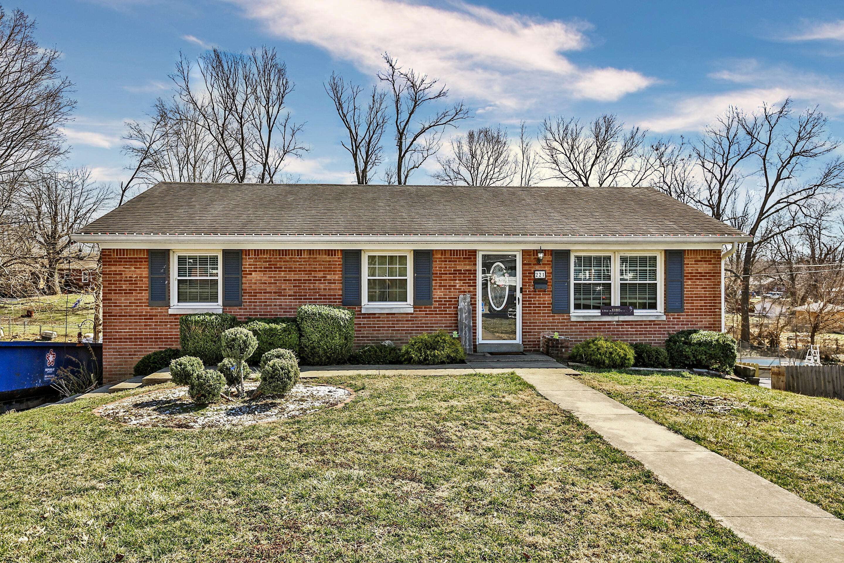 Lawrenceburg, KY 40342,221 Forrest Drive