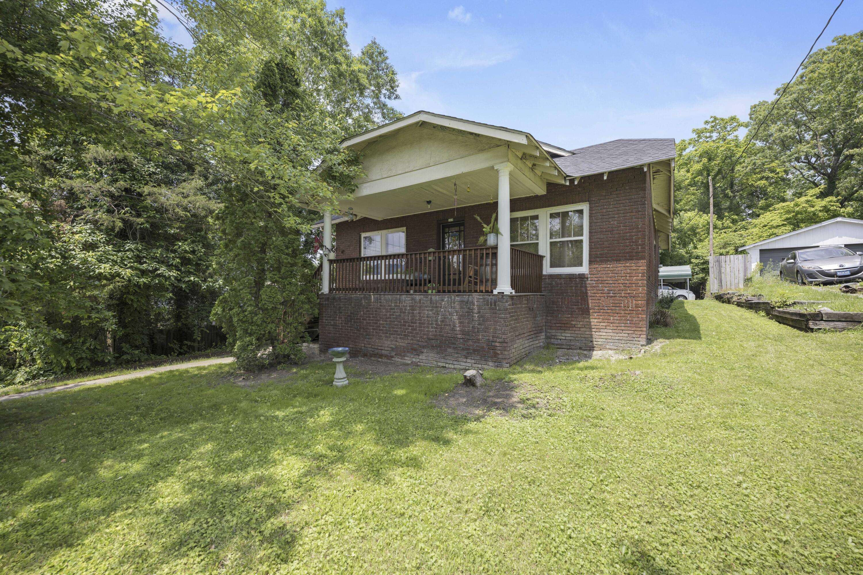 Ravenna, KY 40472,309 5th Street