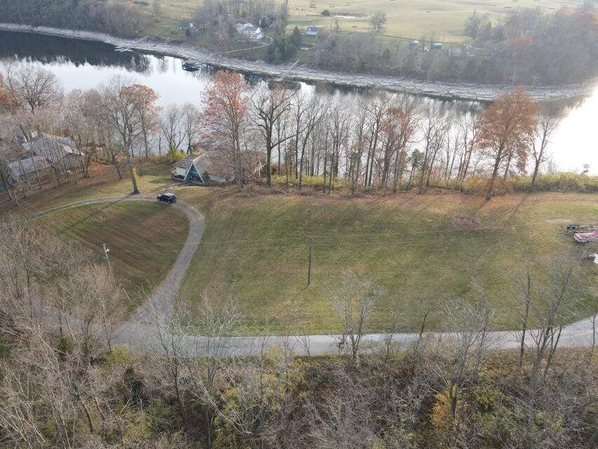 Harrodsburg, KY 40330,763 Herrington Woods Road