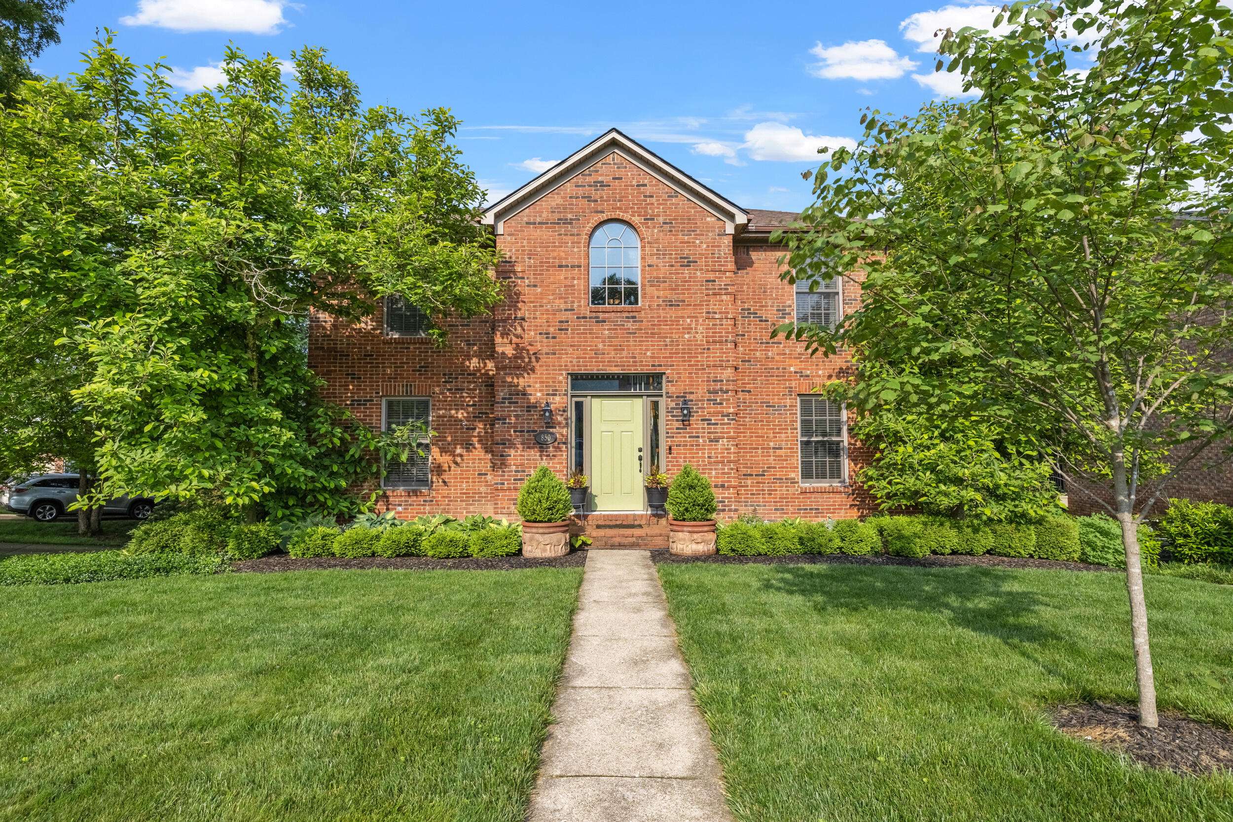 Lexington, KY 40515,850 Charwood Drive