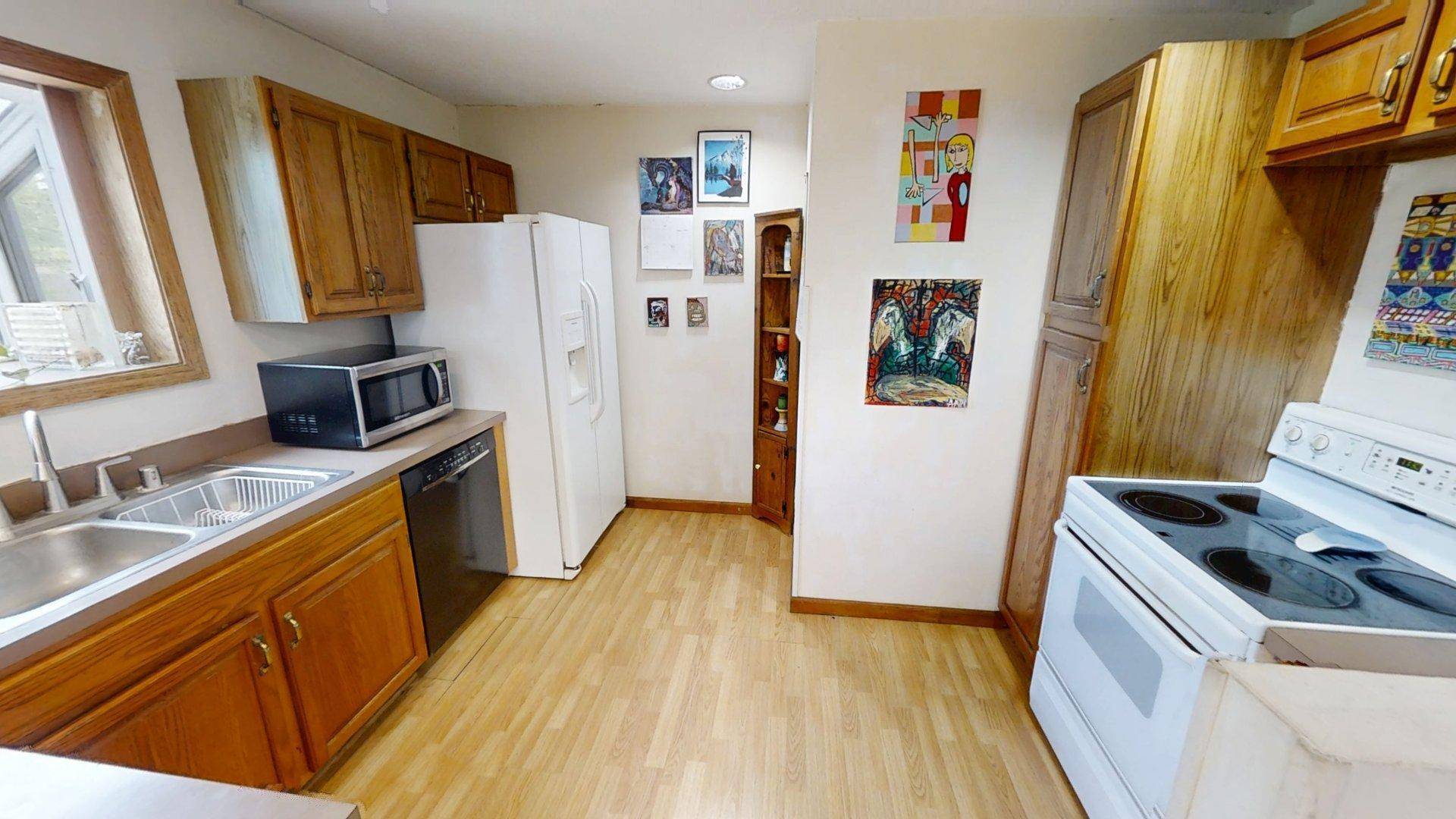 Lexington, KY 40517,421 Stonehedge Place