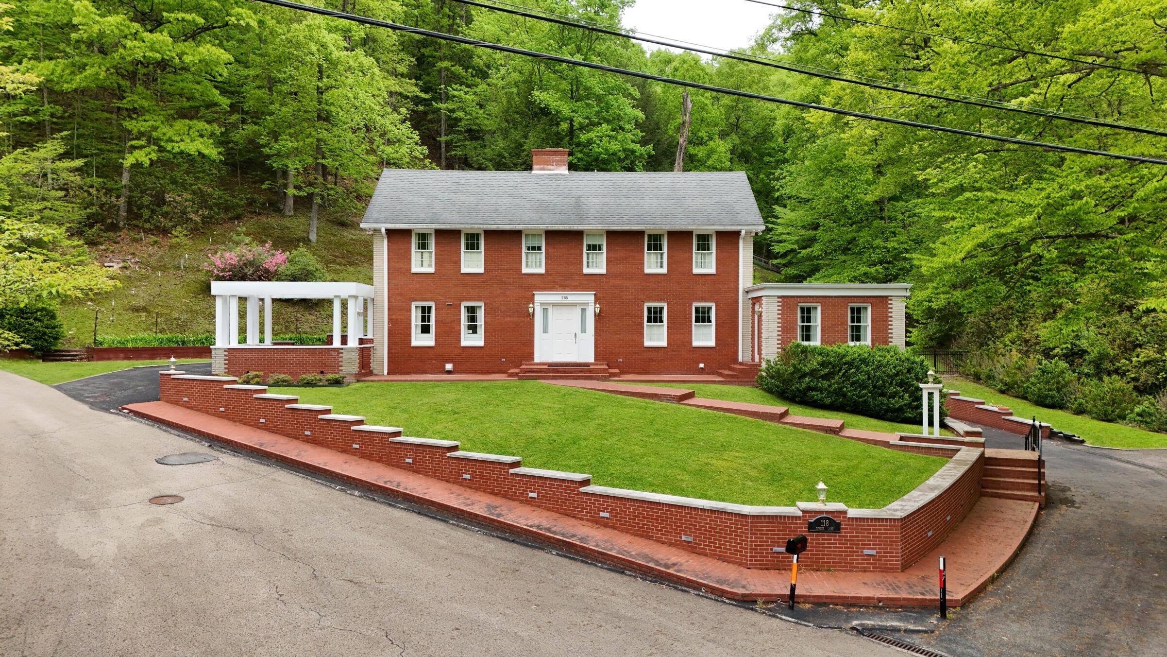 Morehead, KY 40351,118 Timber Lane