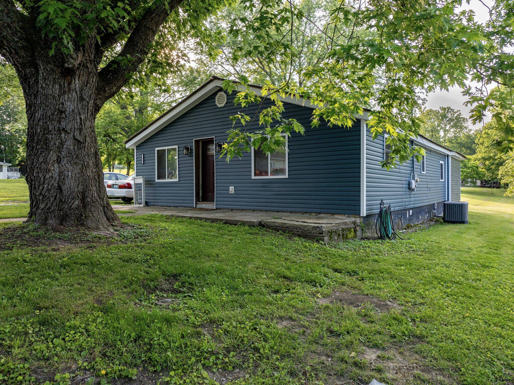 Olive Hill, KY 41164,133 Olive Street