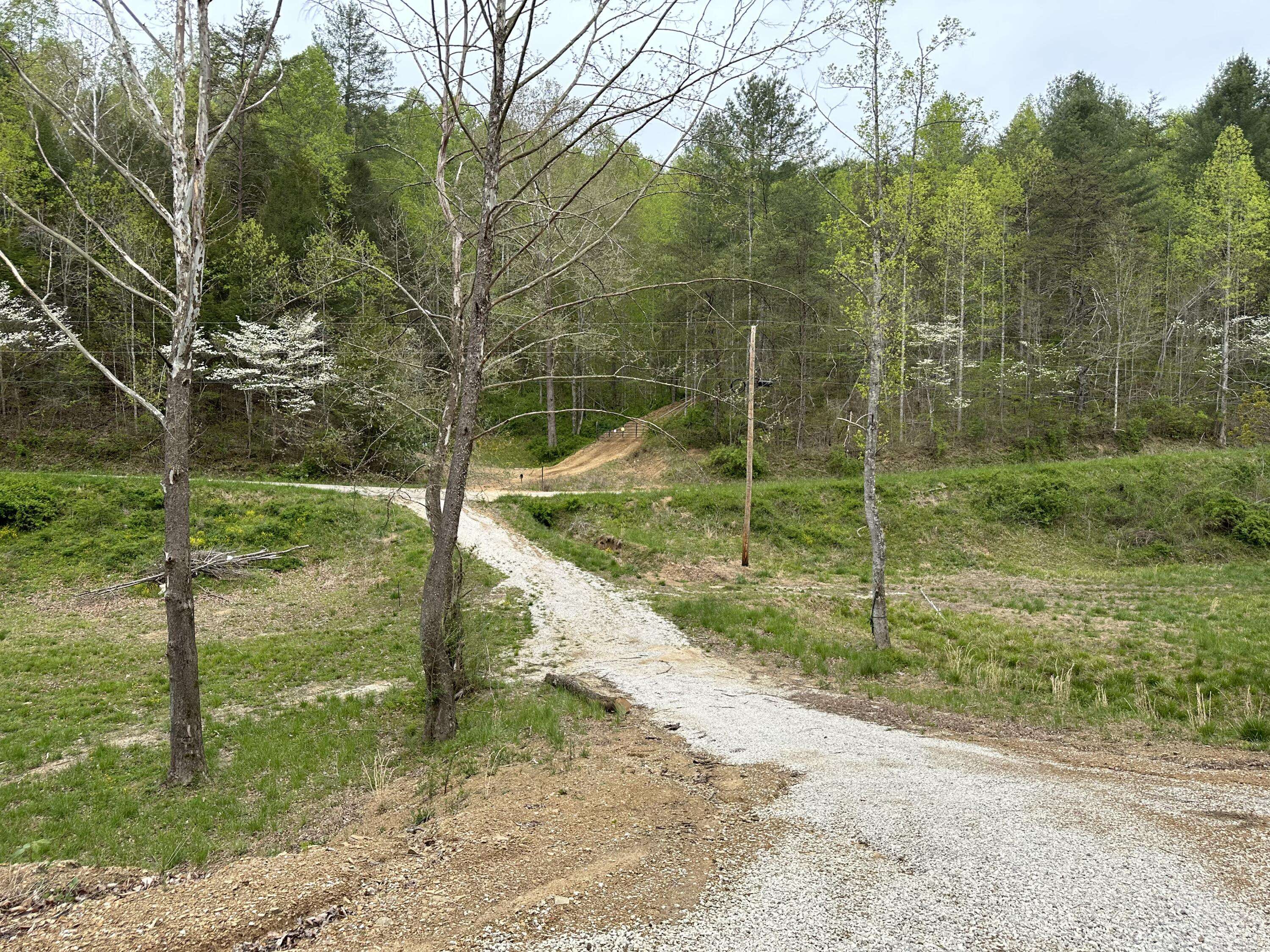 Campton, KY 41301,43 Deer Run Lane