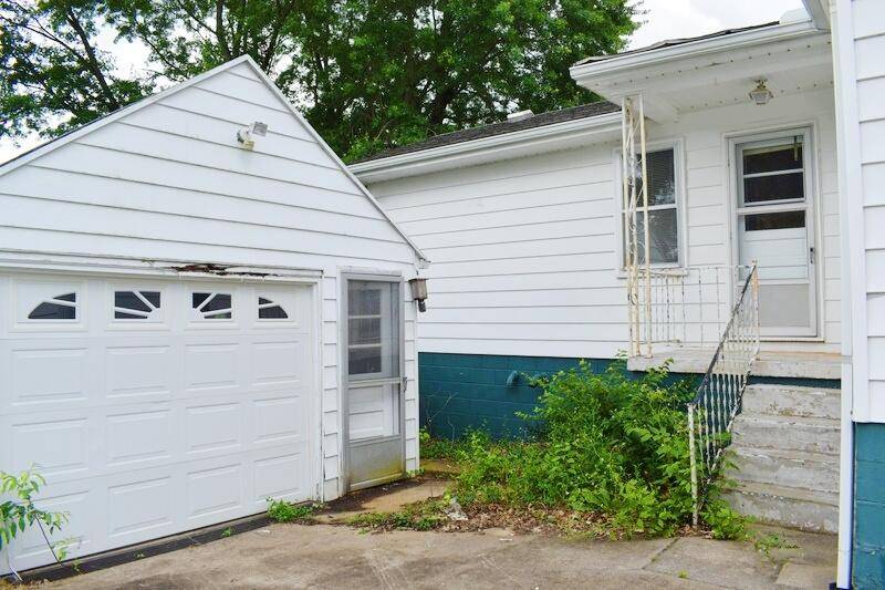 Paris, KY 40361,416 Bell Street