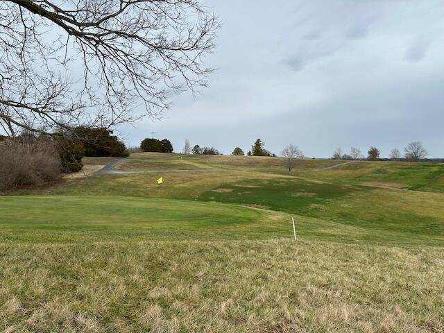 Stanford, KY 40484,20 Lakeview Road