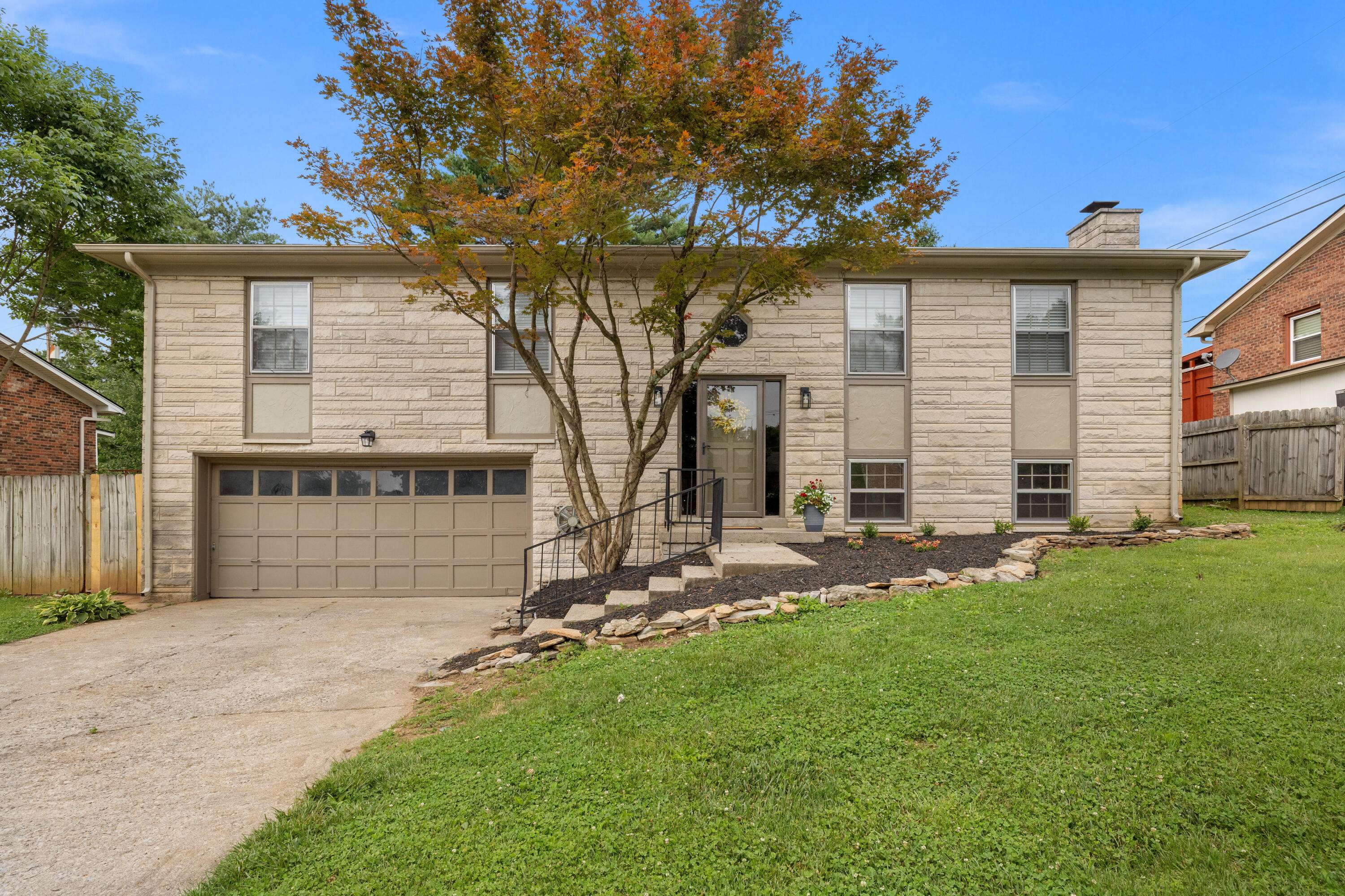 Lexington, KY 40514,4168 Forsythe Drive